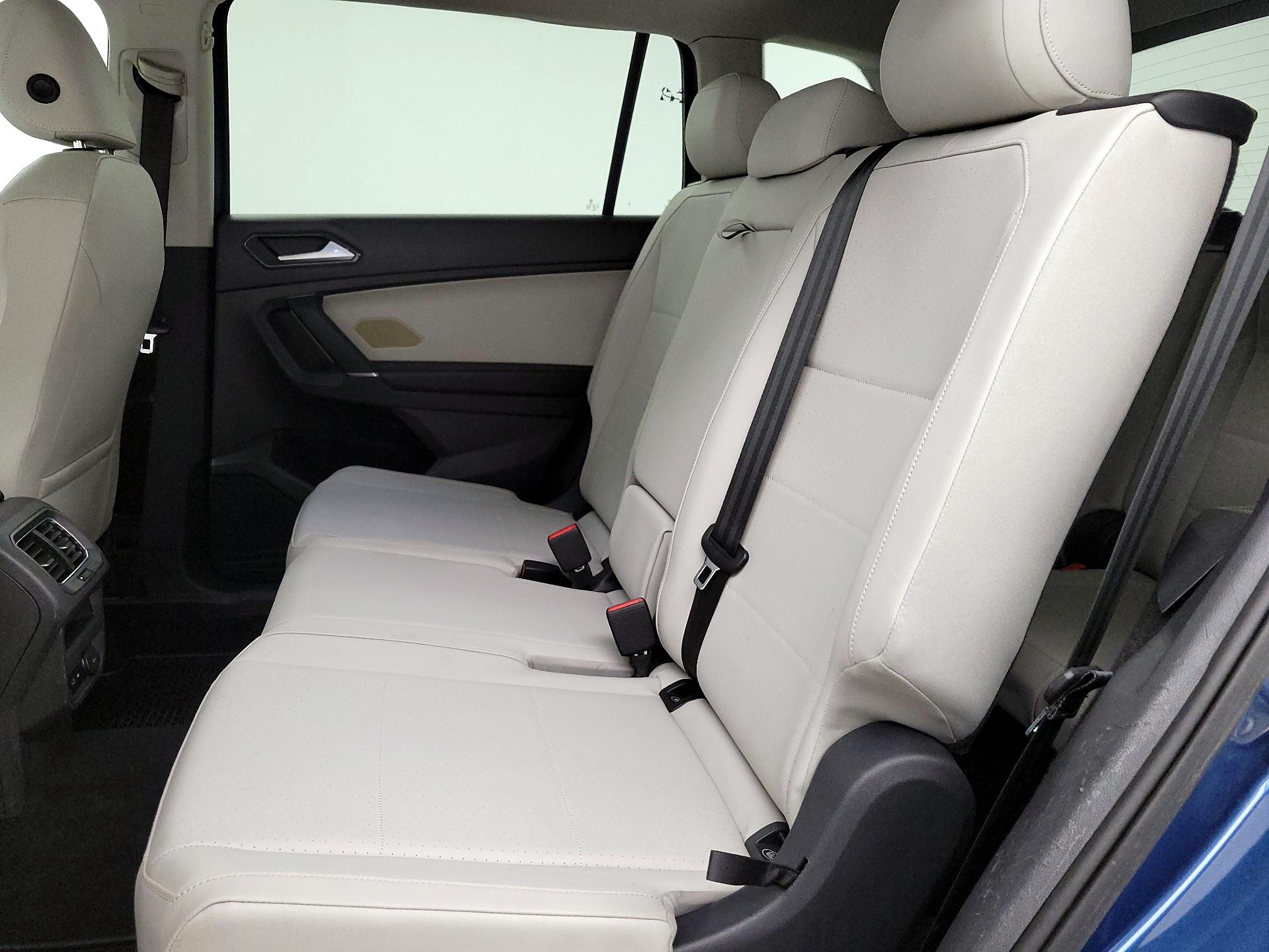 Thumbnail: 2018 Volkswagen Tiguan - 20