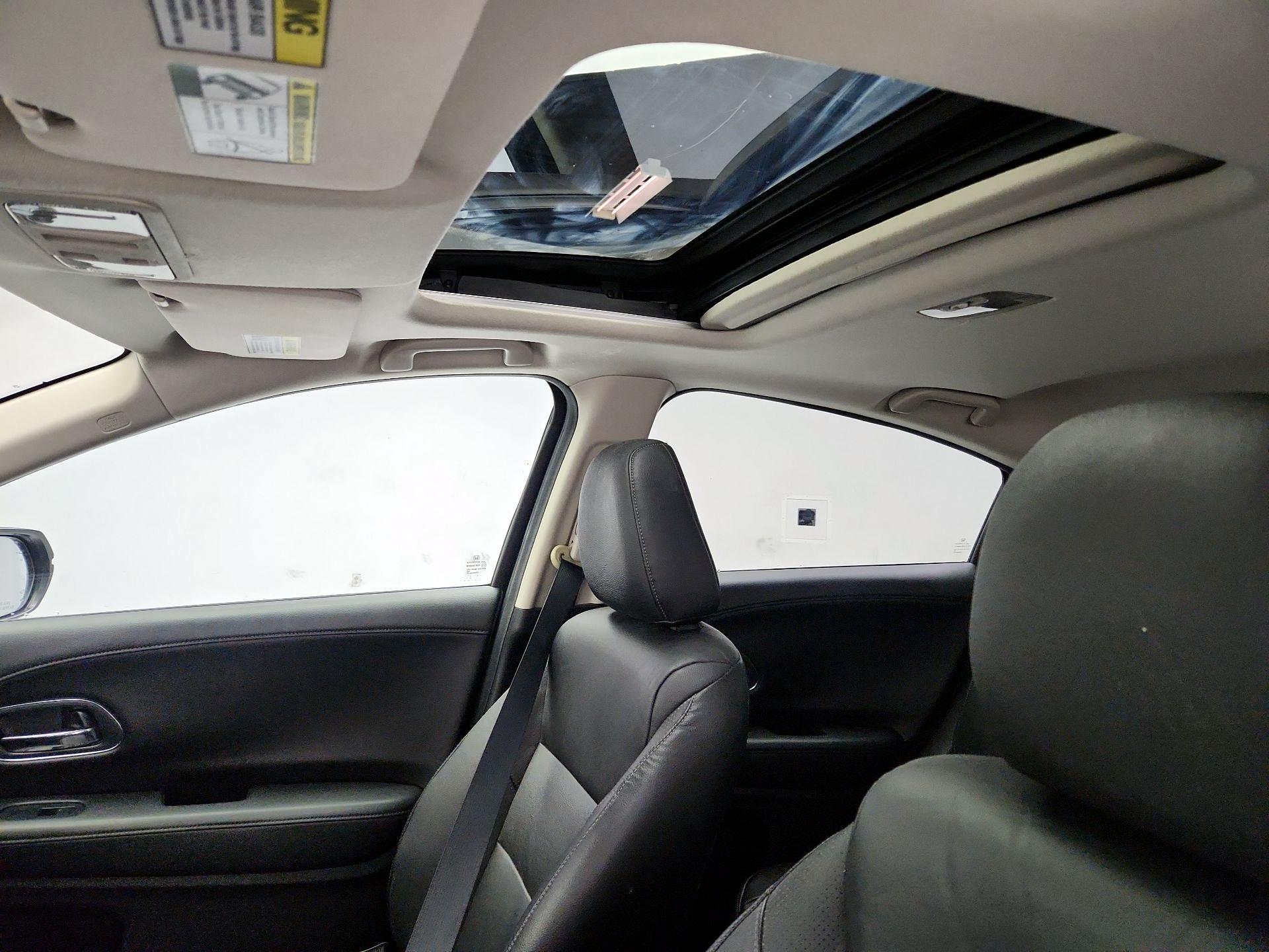 Thumbnail: 2016 Honda HR-V - 20