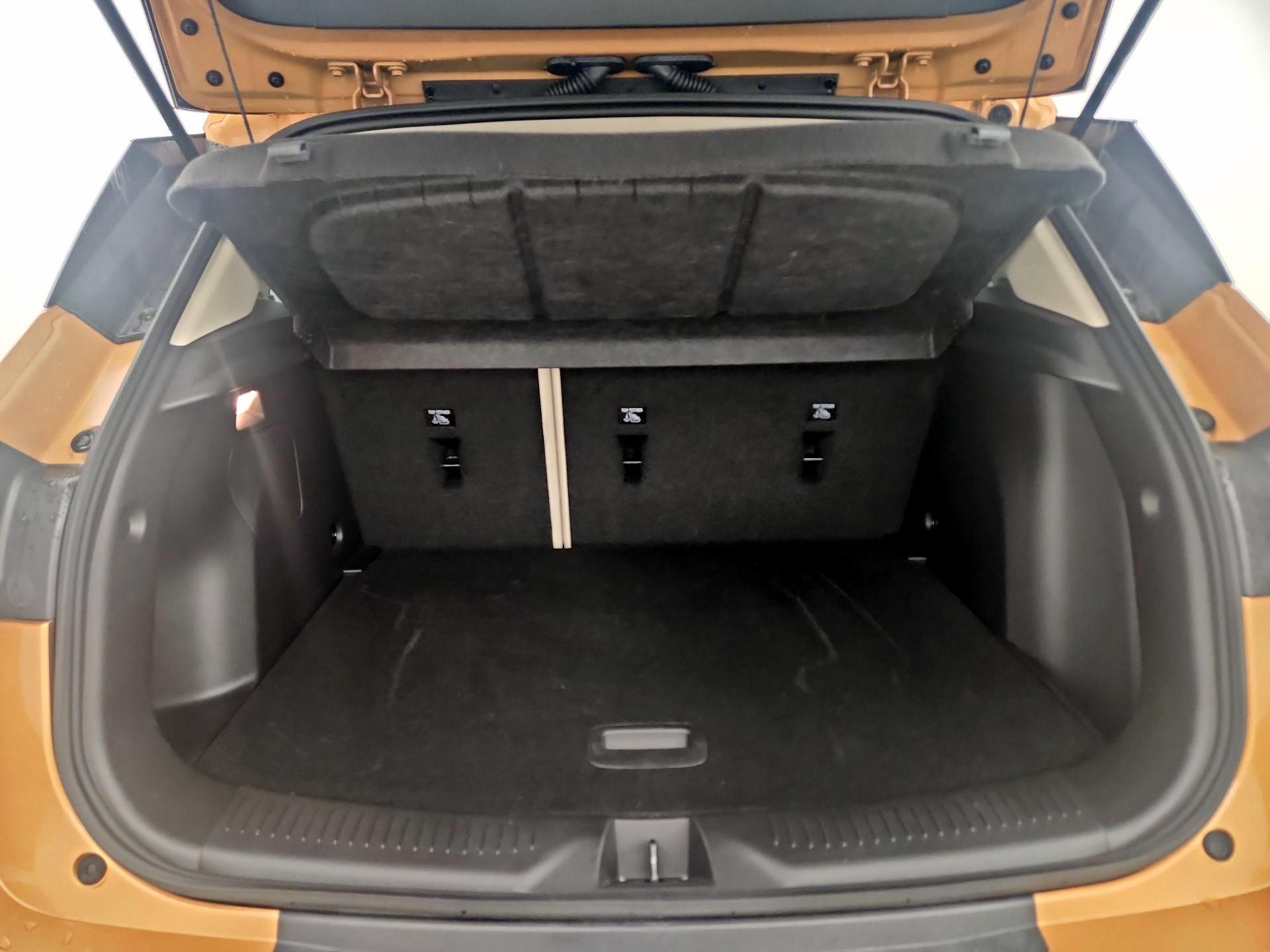 Thumbnail: 2024 Buick Encore GX - 20