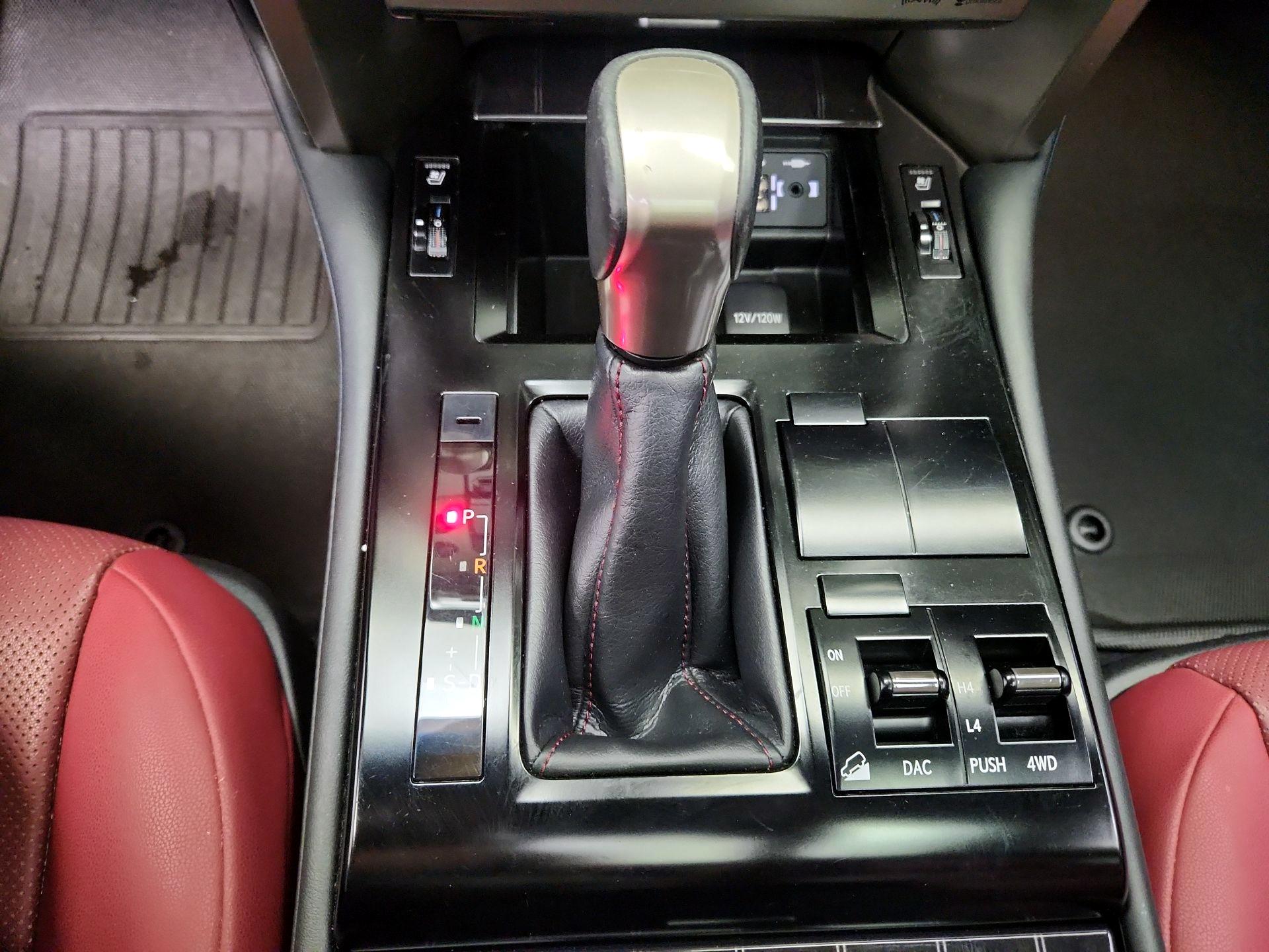 Thumbnail: 2021 Lexus GX - 18