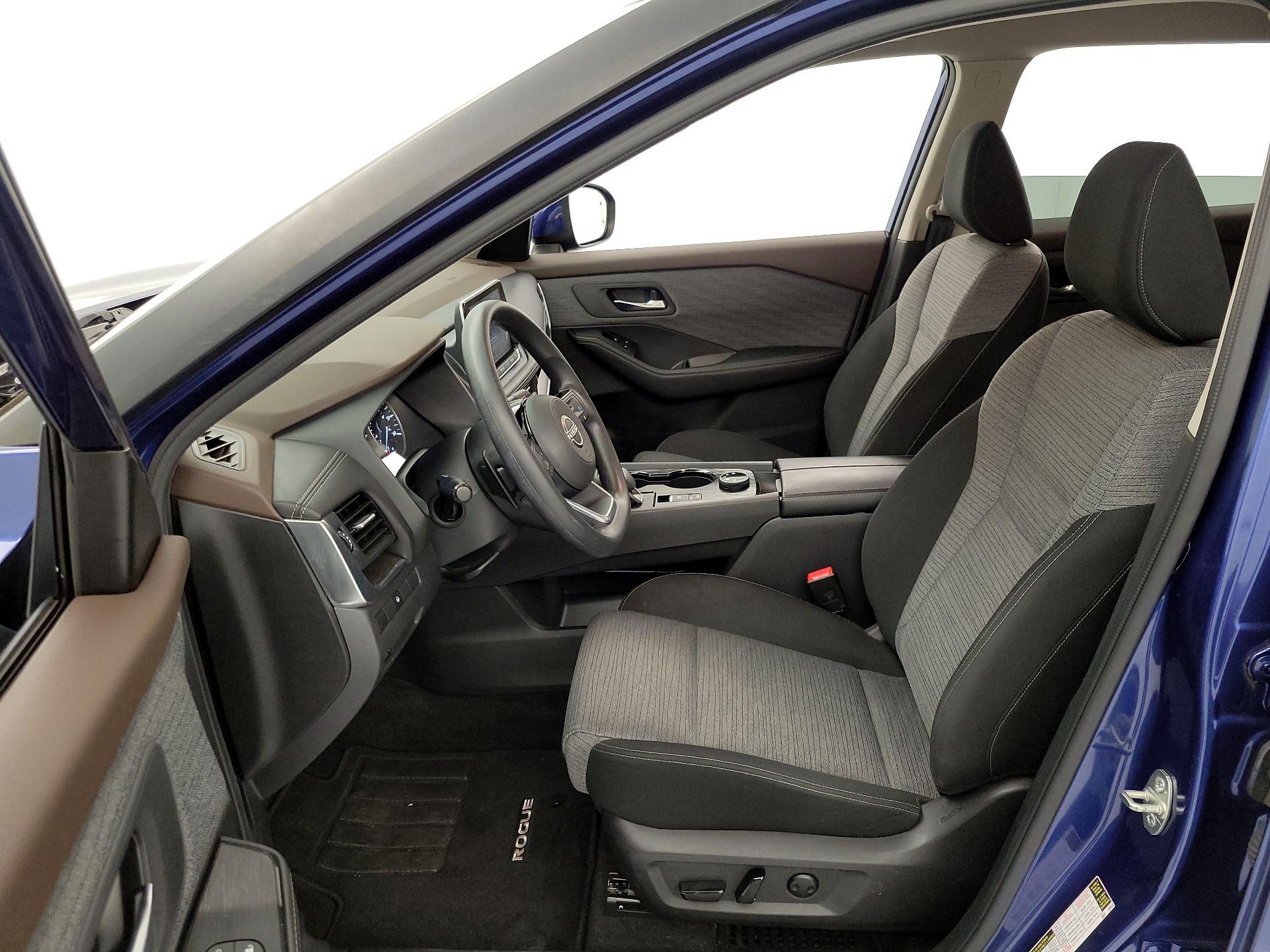 Thumbnail: 2023 Nissan Rogue - 11