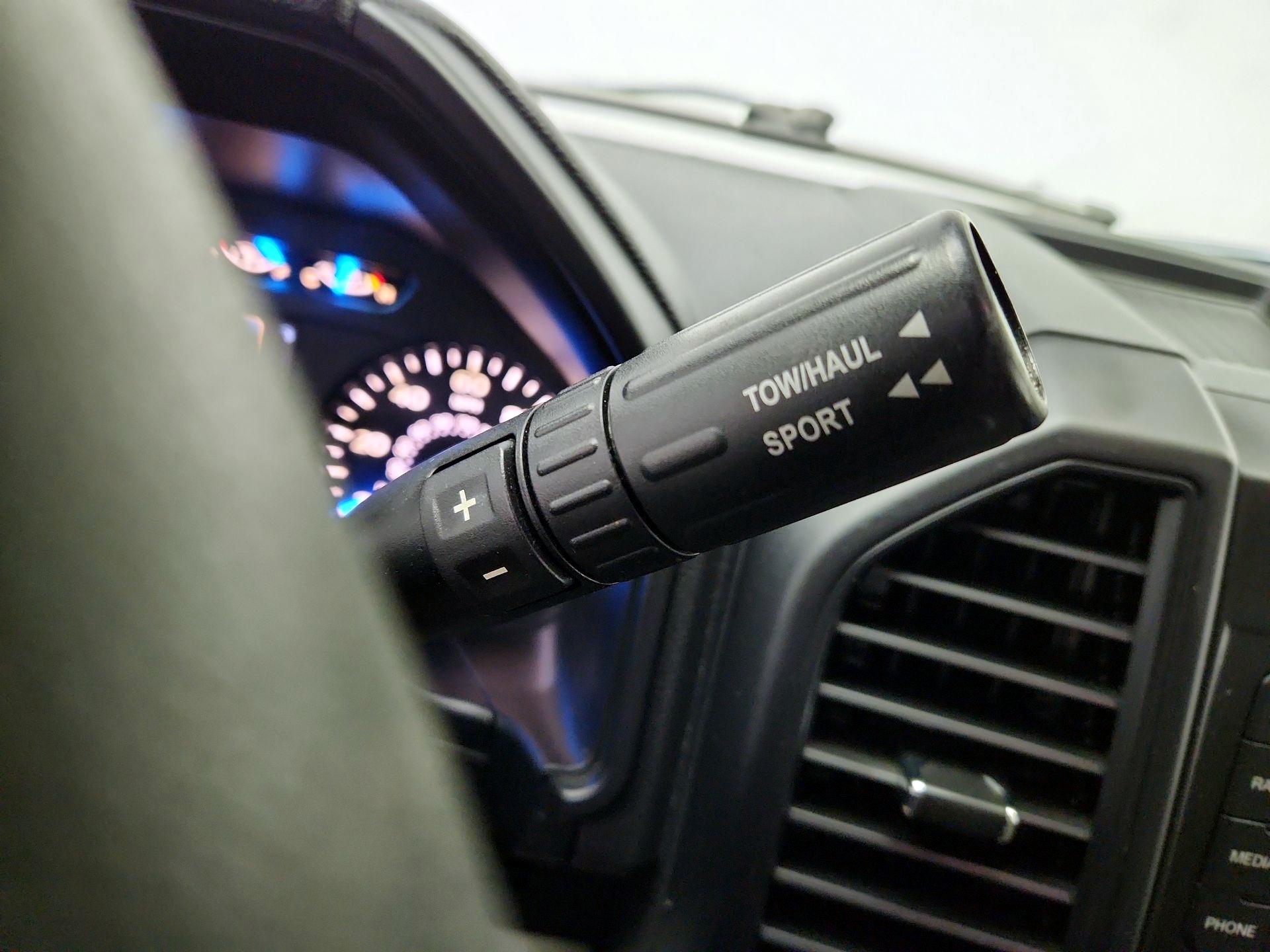 Thumbnail: 2016 Ford F-150 - 17
