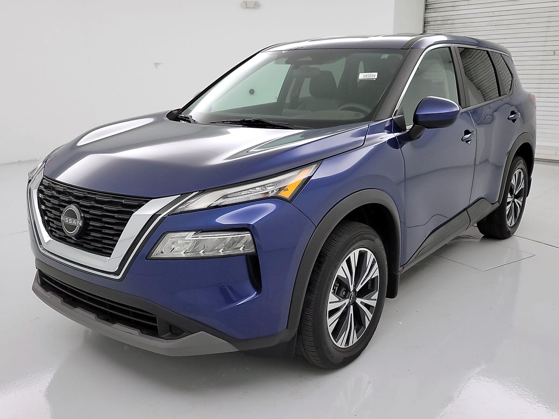 Thumbnail: 2023 Nissan Rogue - 3