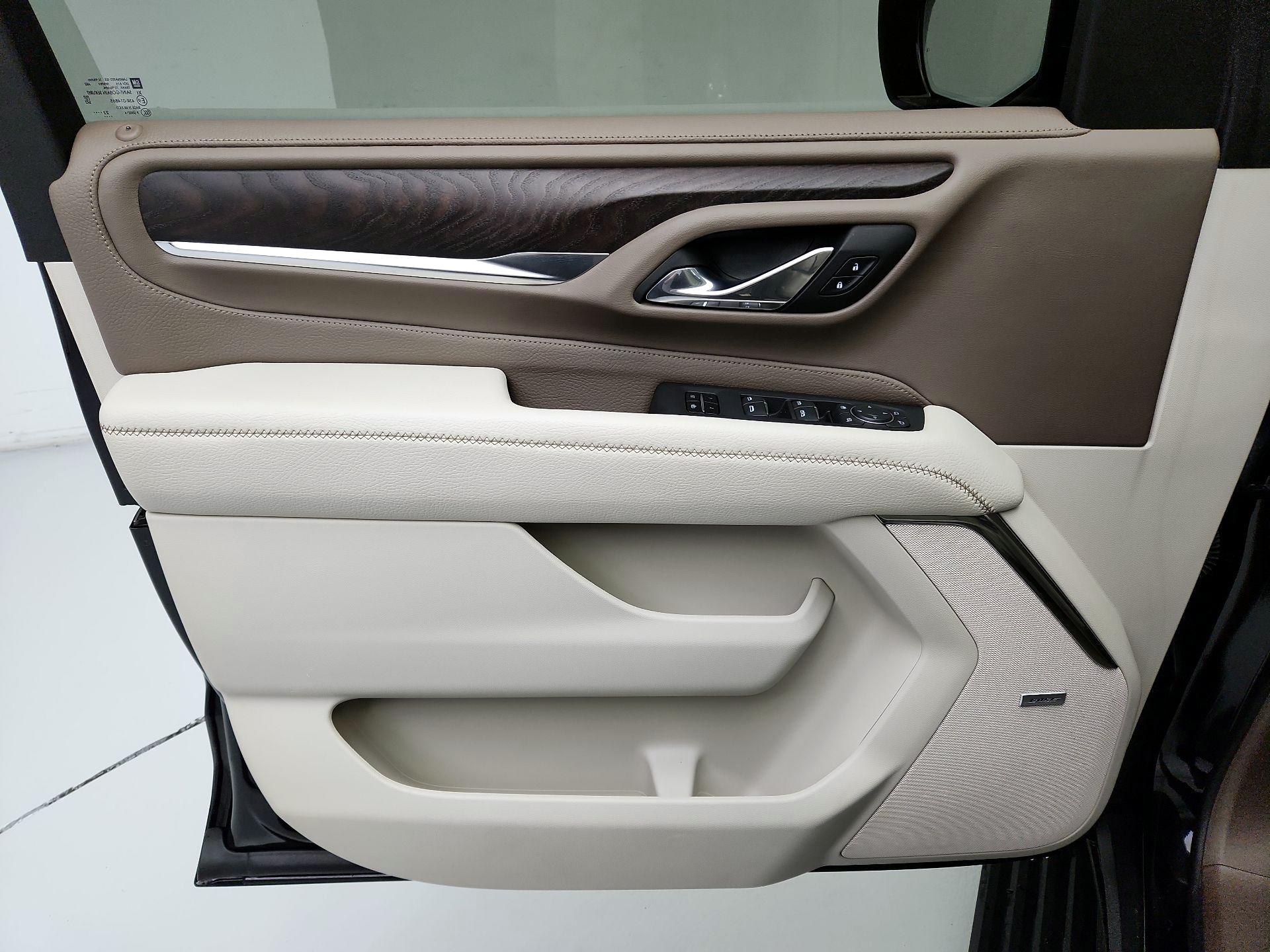 Thumbnail: 2023 GMC Yukon XL - 12