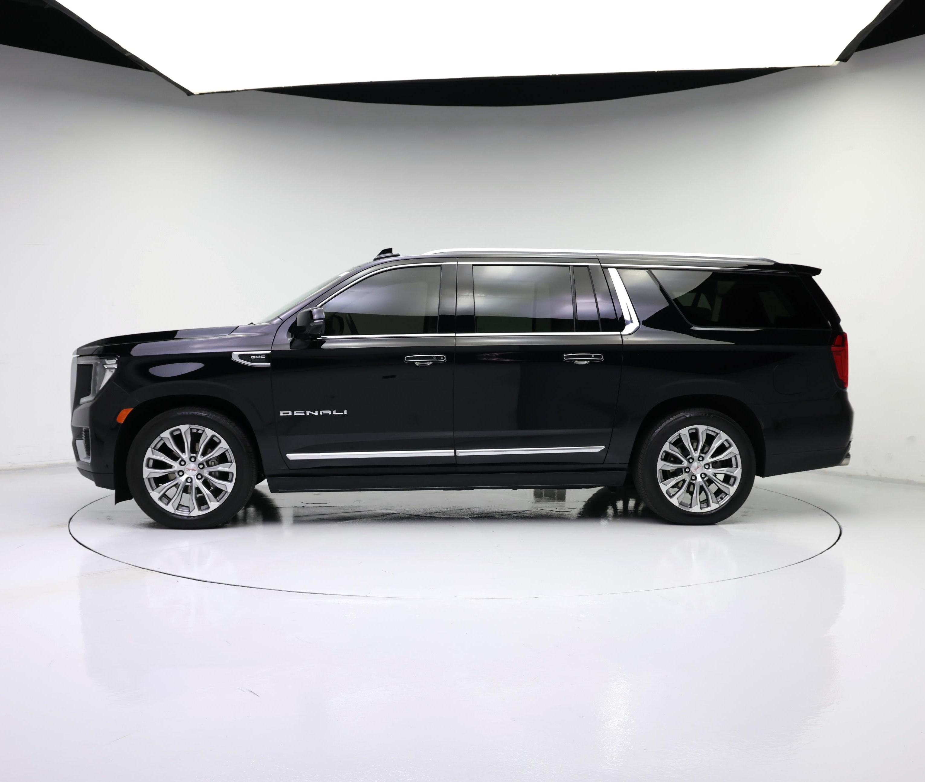 Thumbnail: 2023 GMC Yukon XL - 3
