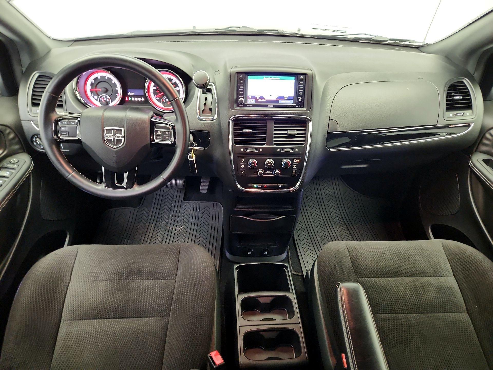 Thumbnail: 2018 Dodge Grand Caravan - 9