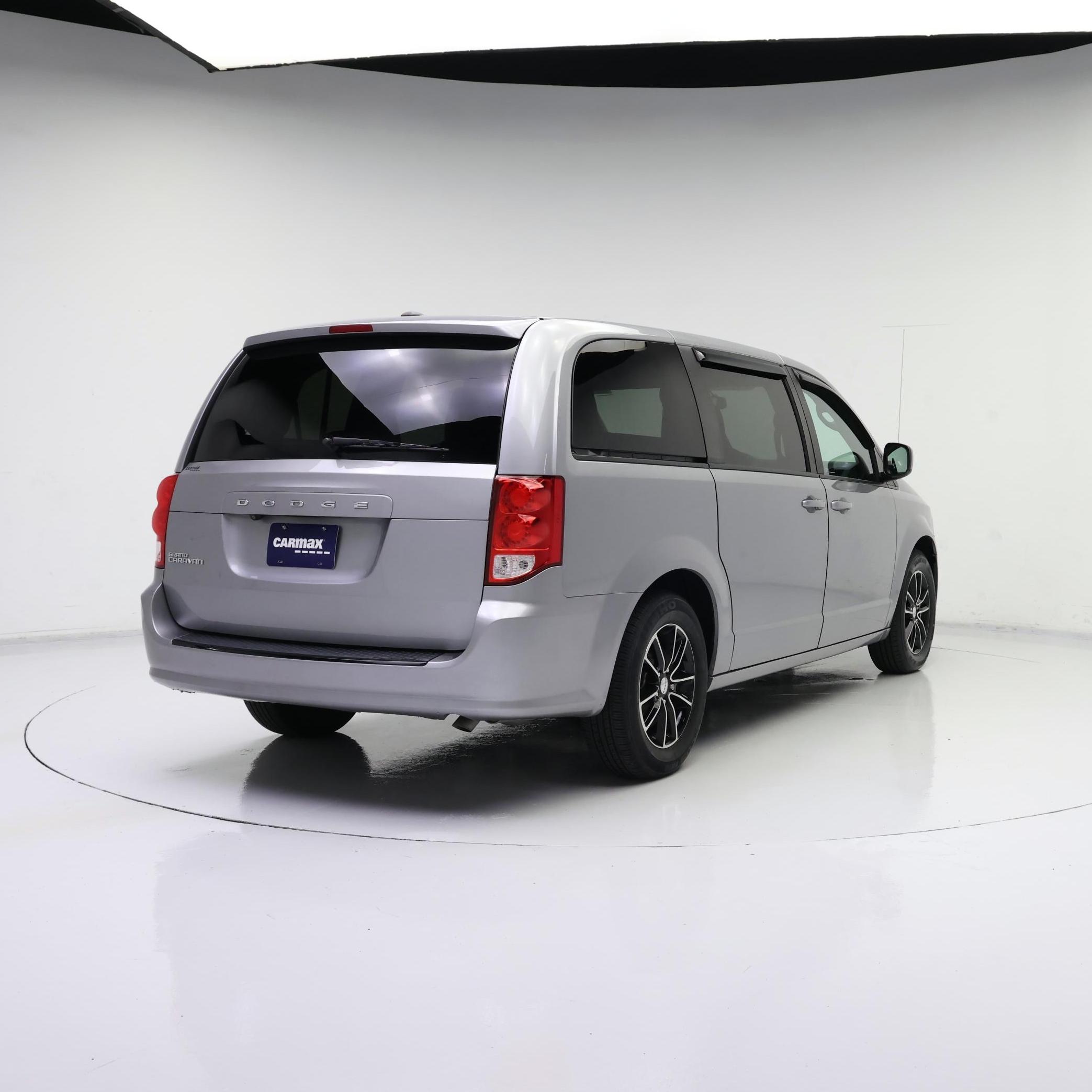 Thumbnail: 2018 Dodge Grand Caravan - 8