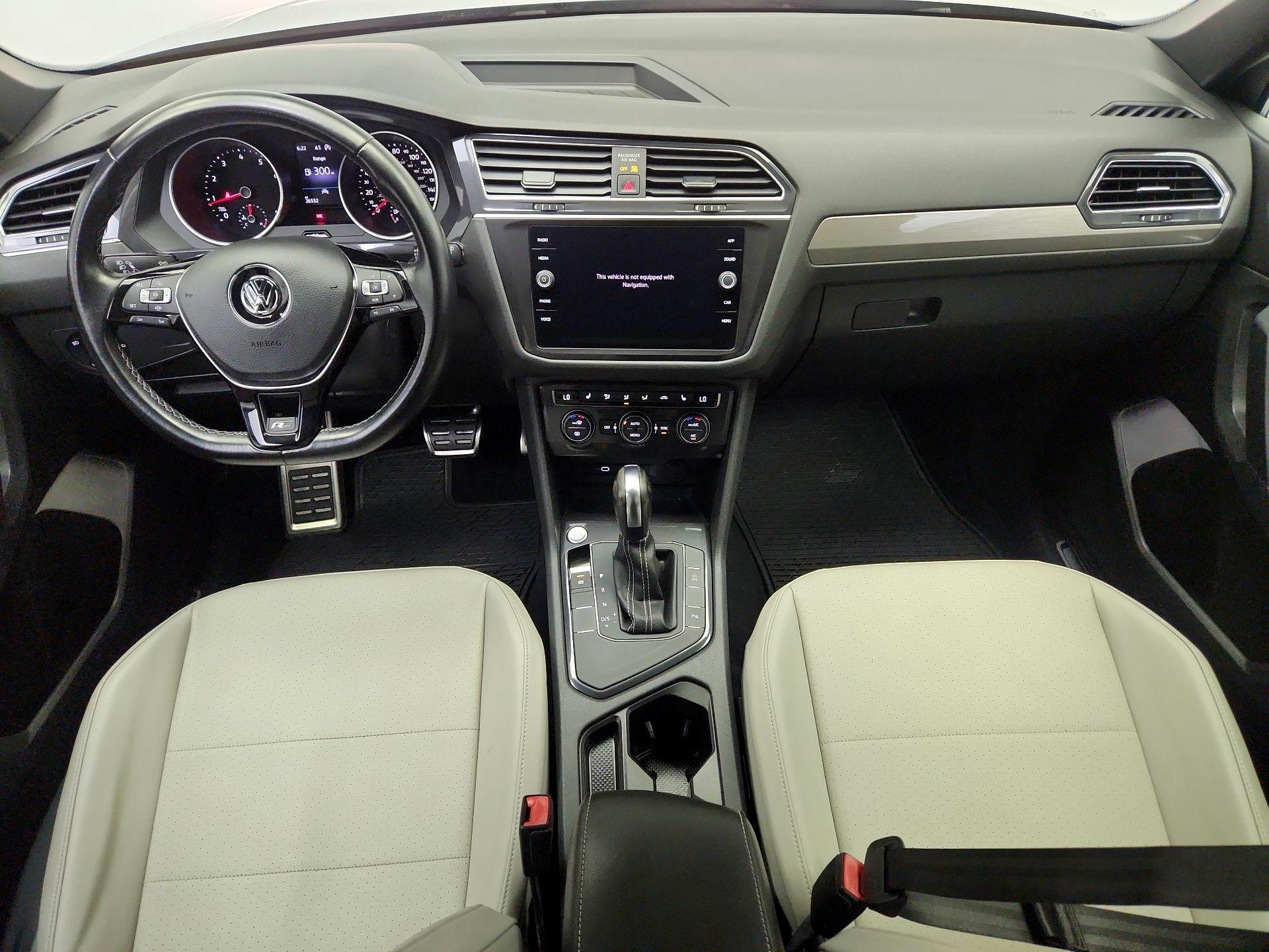 Thumbnail: 2021 Volkswagen Tiguan - 9