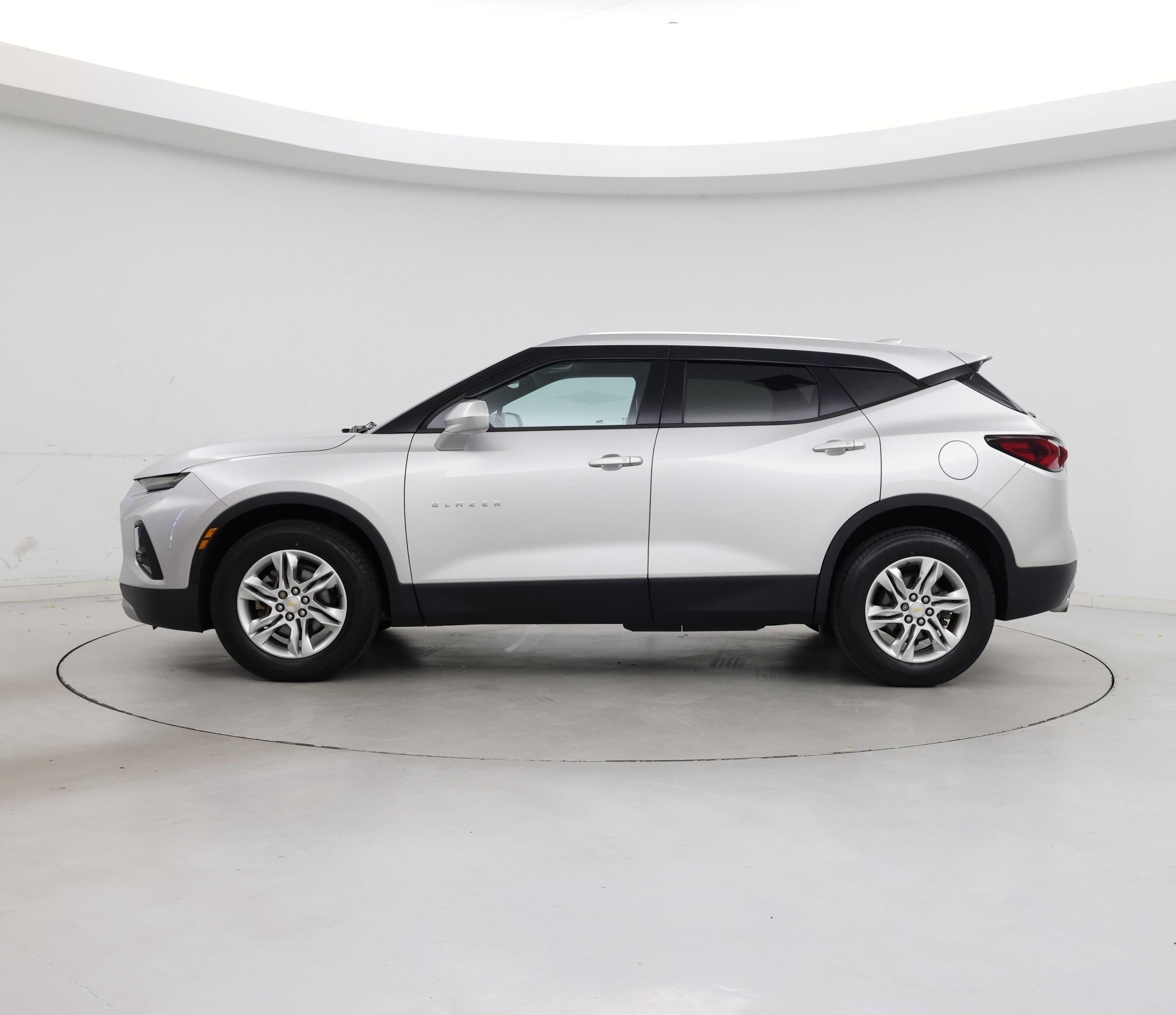 Thumbnail: 2019 Chevrolet Blazer - 3