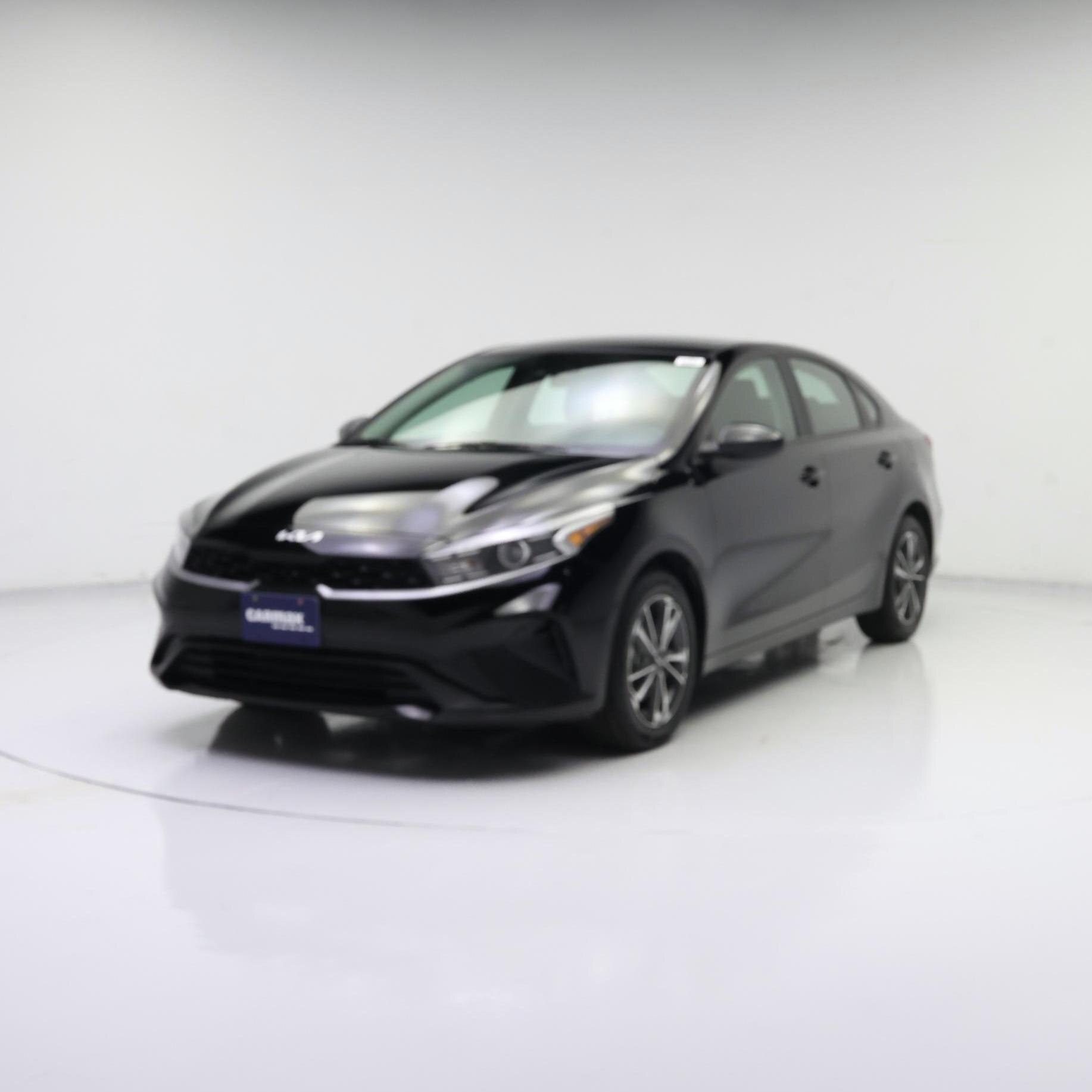 Thumbnail: 2024 Kia Forte - 4
