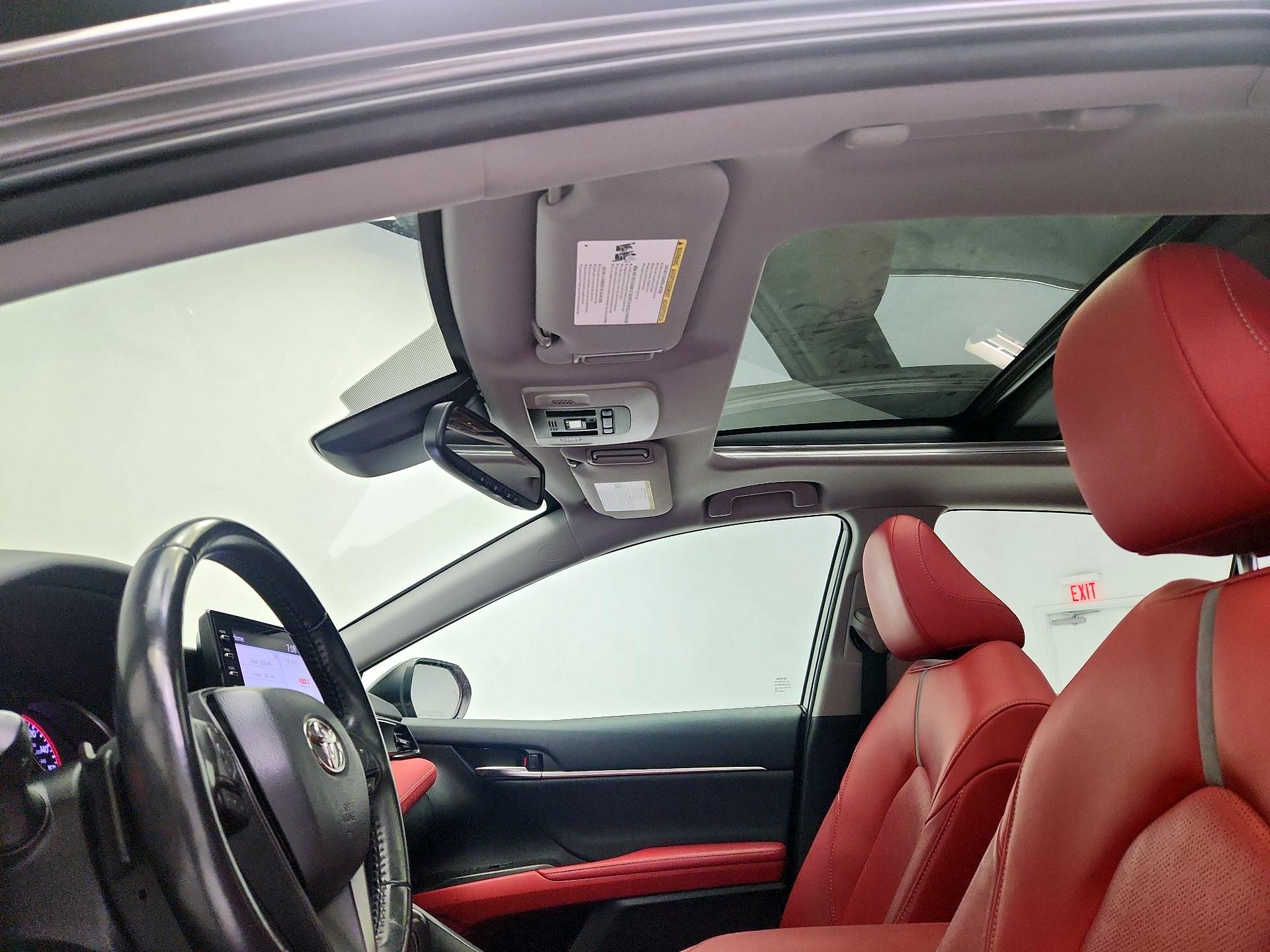 Thumbnail: 2022 Toyota Camry - 19