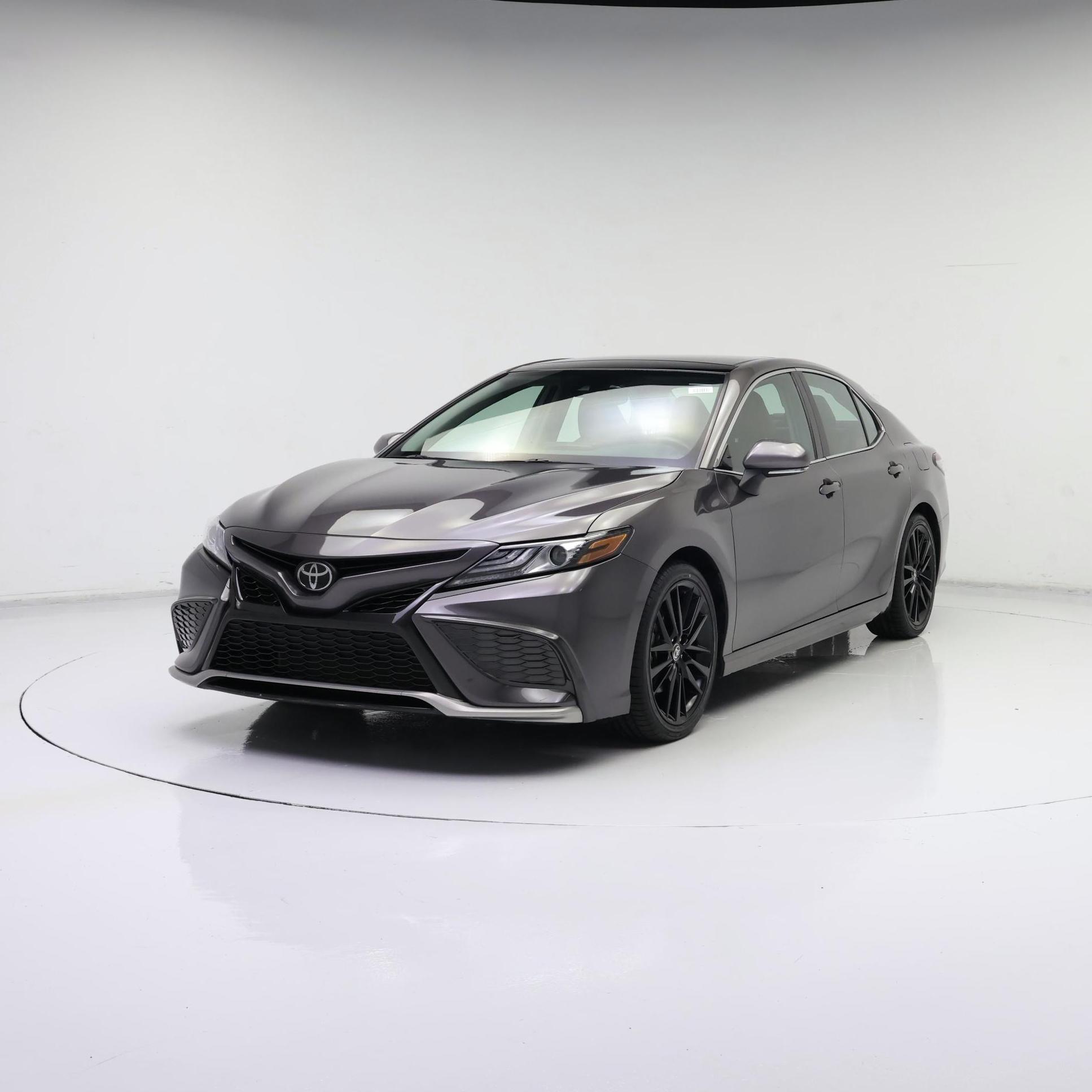 Thumbnail: 2022 Toyota Camry - 4