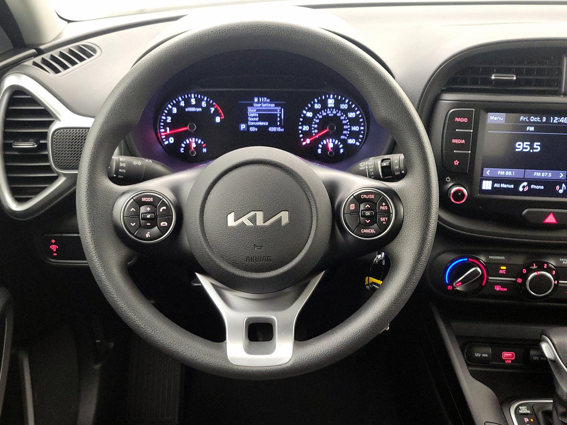 Thumbnail: 2022 Kia Soul - 10