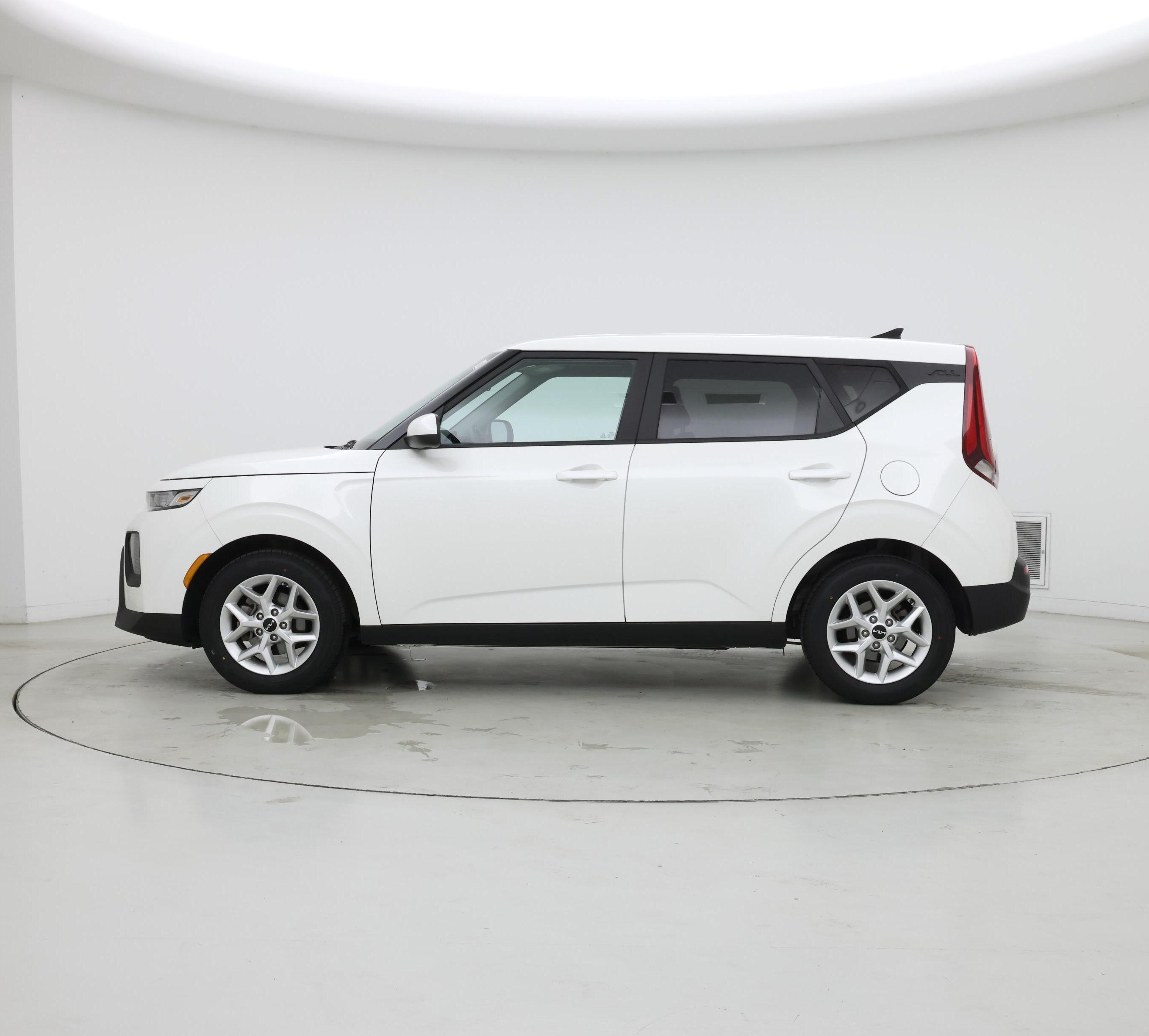 Thumbnail: 2022 Kia Soul - 3