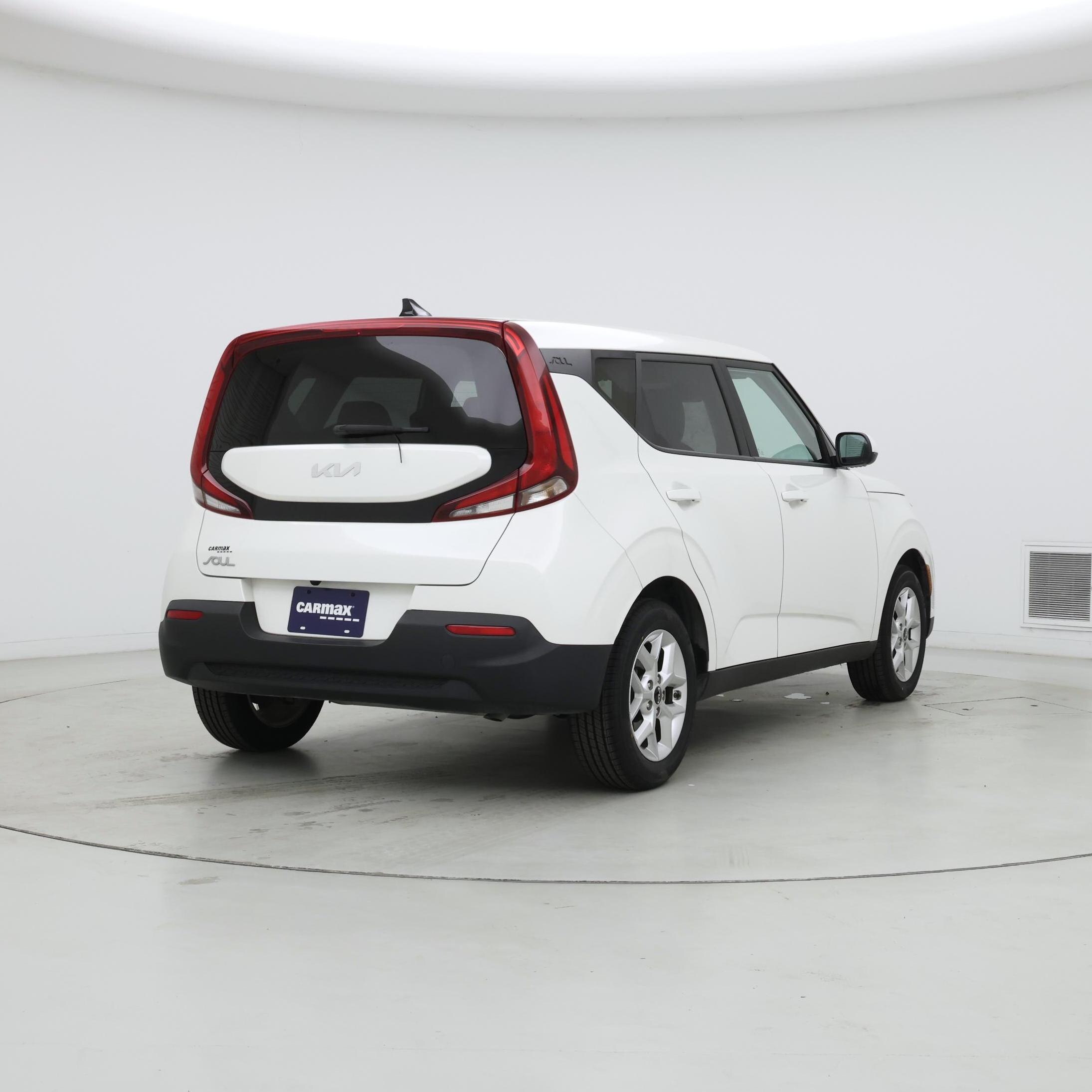 Thumbnail: 2022 Kia Soul - 8