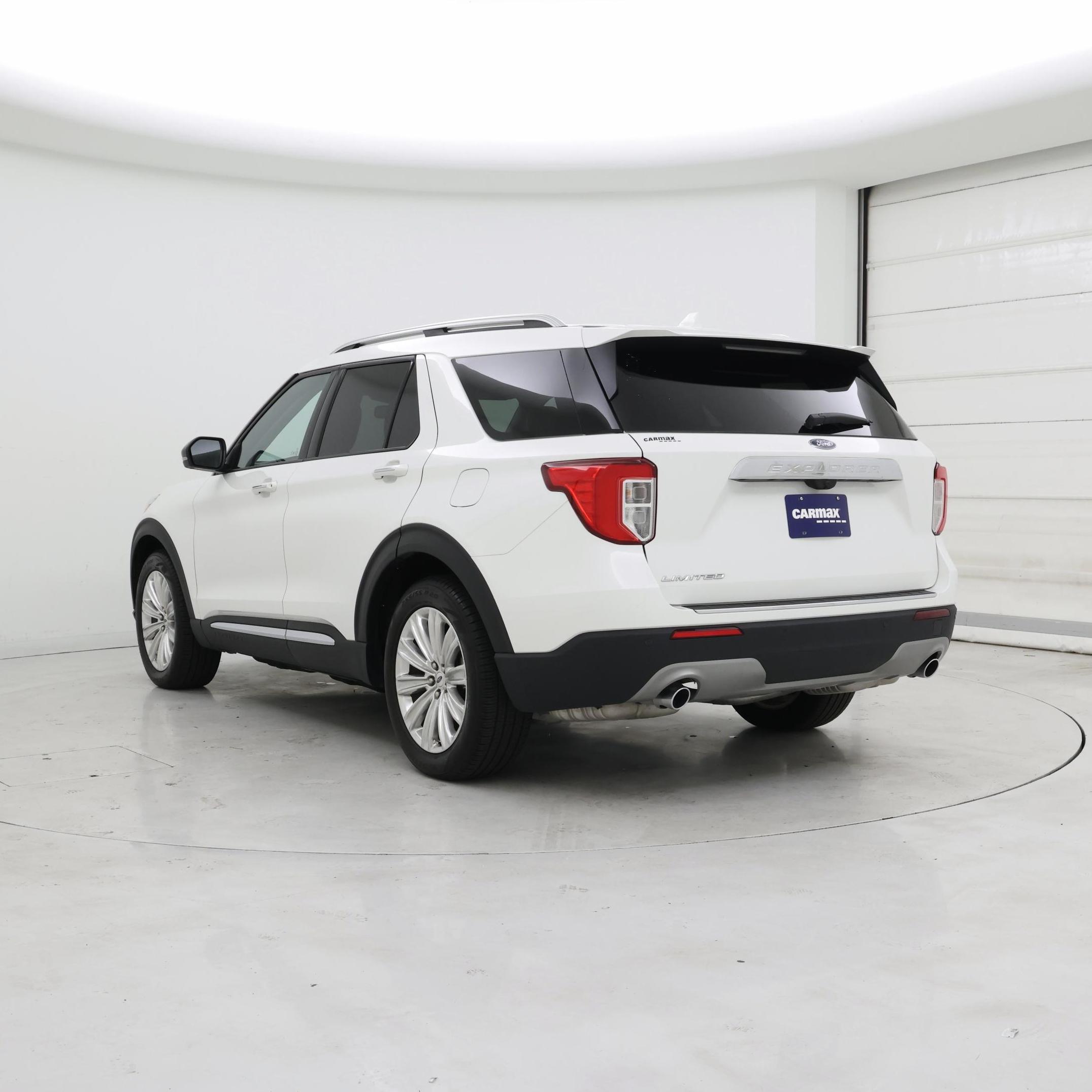 Thumbnail: 2022 Ford Explorer - 2