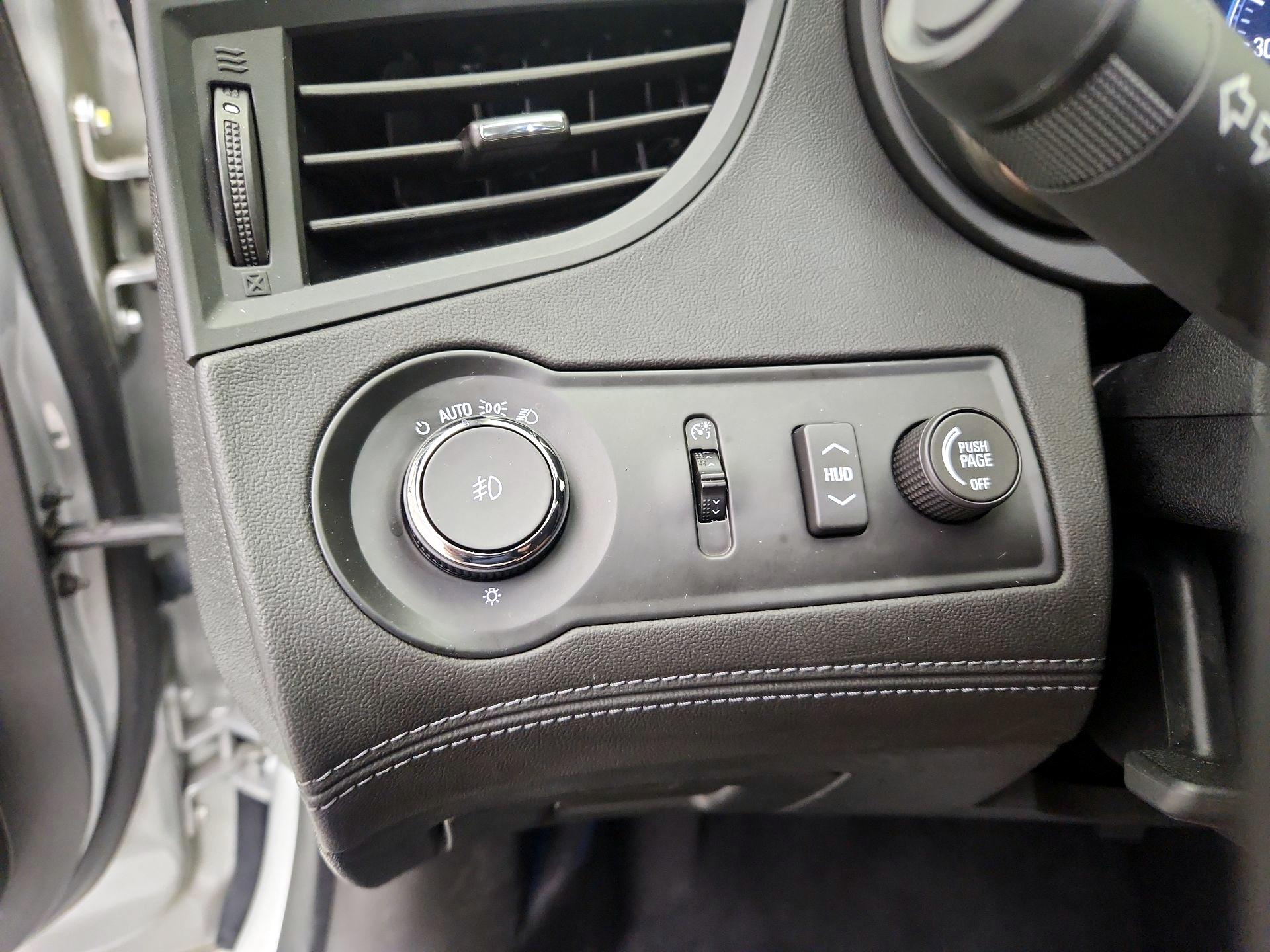 Thumbnail: 2016 Buick LaCrosse - 13