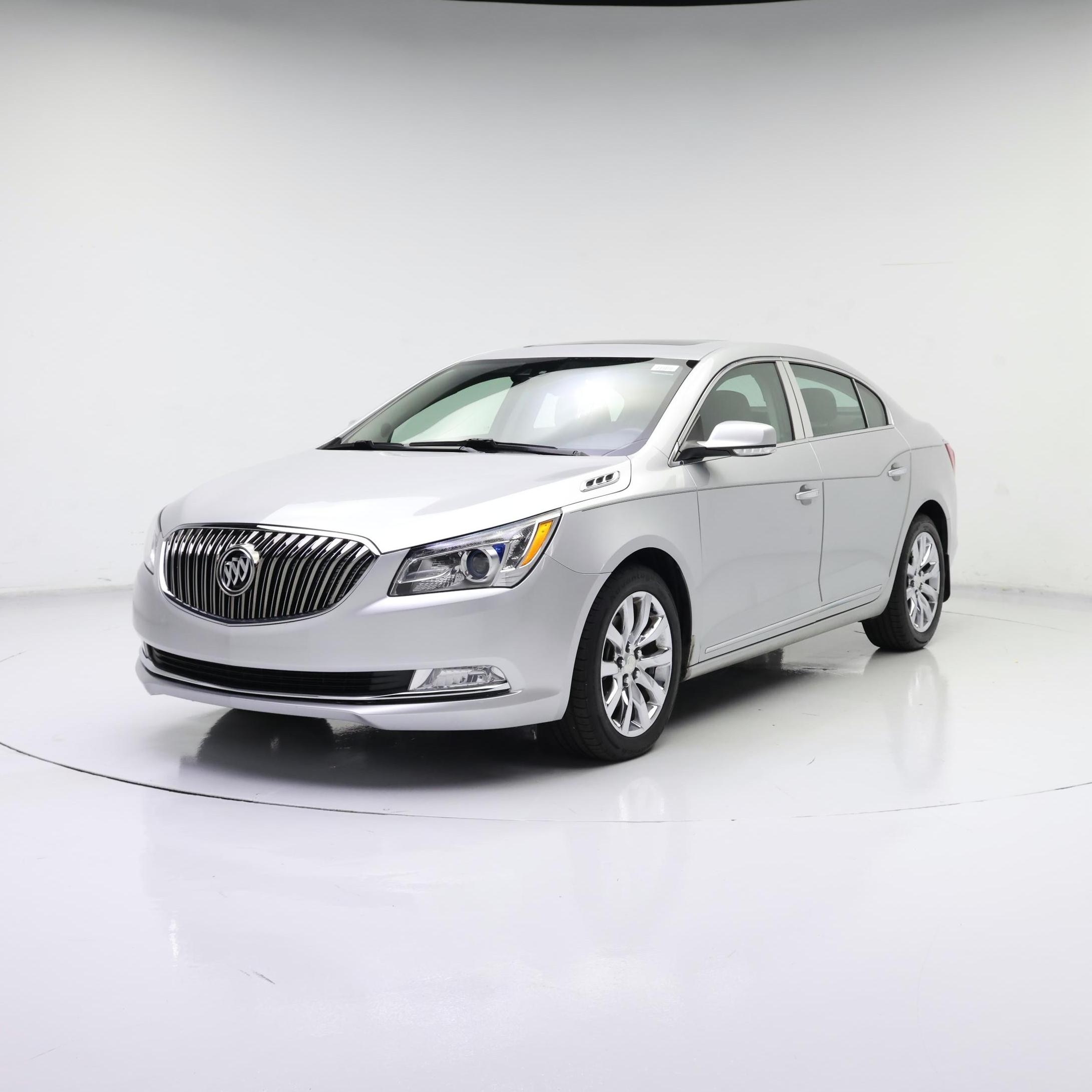 Thumbnail: 2016 Buick LaCrosse - 4