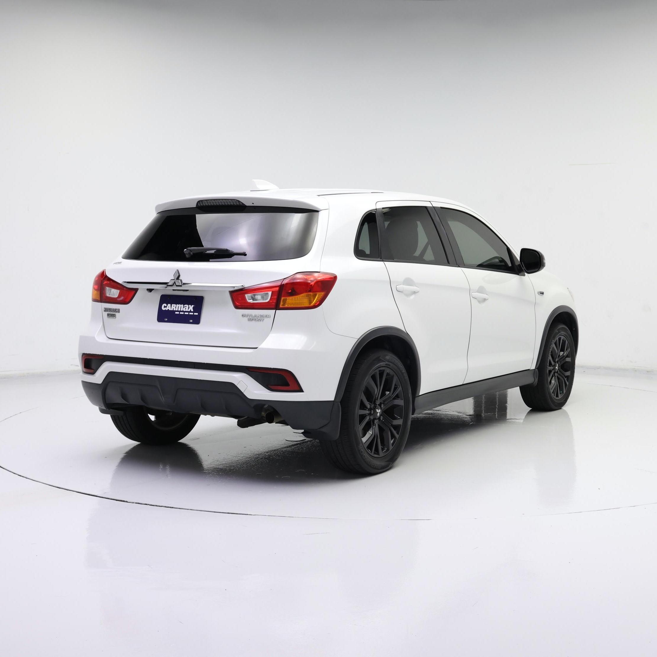 Thumbnail: 2018 Mitsubishi Outlander Sport - 8
