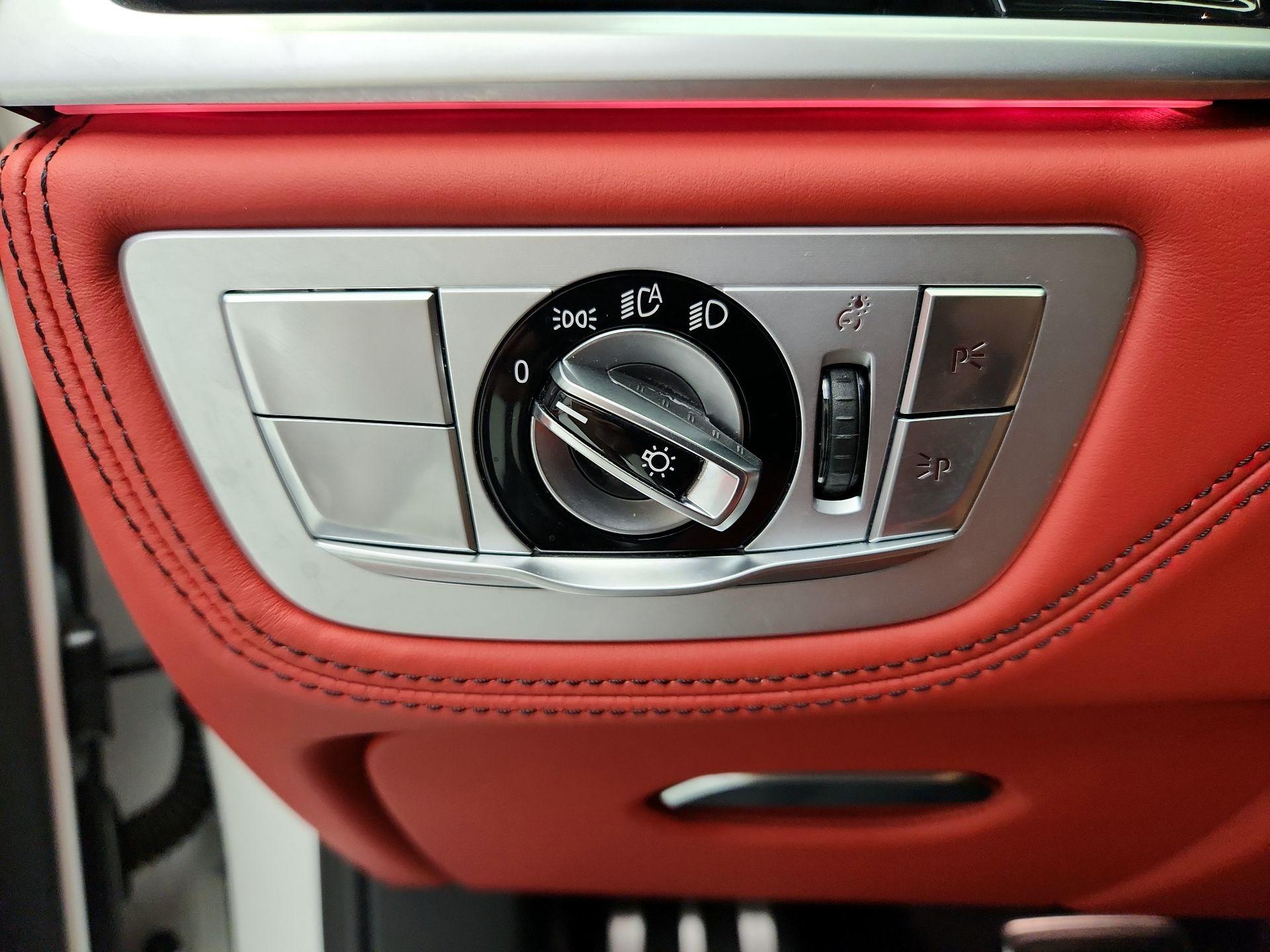 Thumbnail: 2020 BMW 7 Series - 13