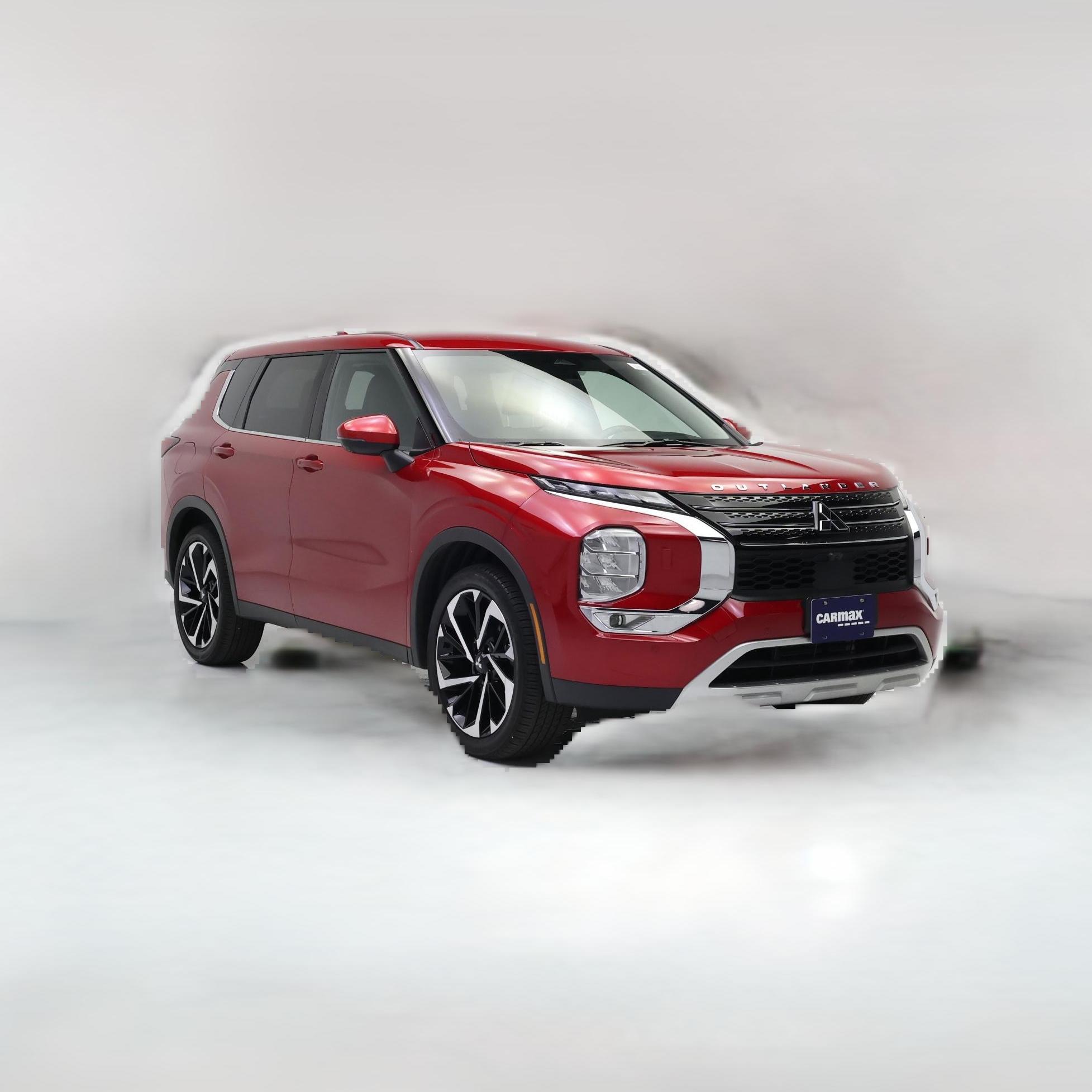 Thumbnail: 2022 Mitsubishi Outlander - 1