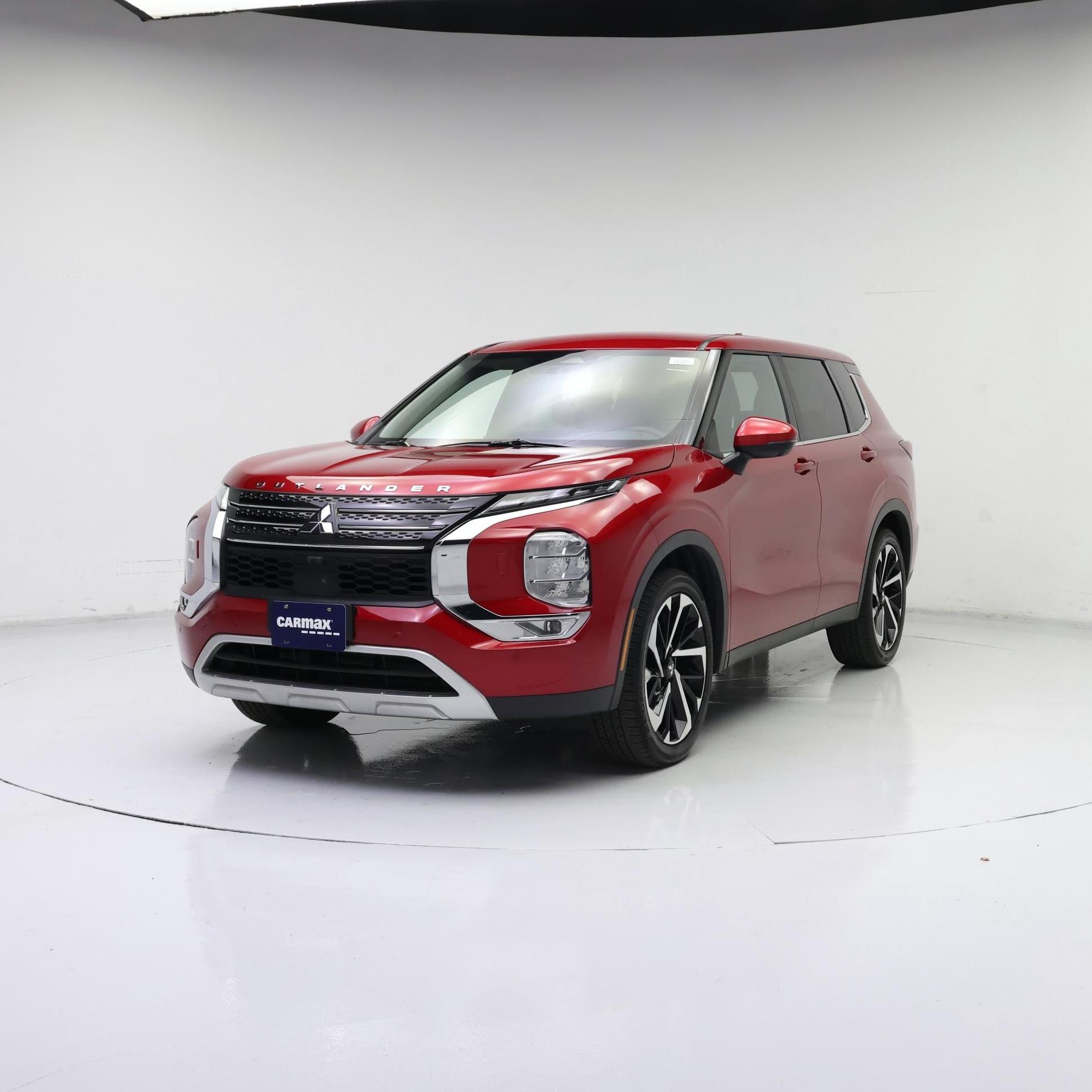 Thumbnail: 2022 Mitsubishi Outlander - 4