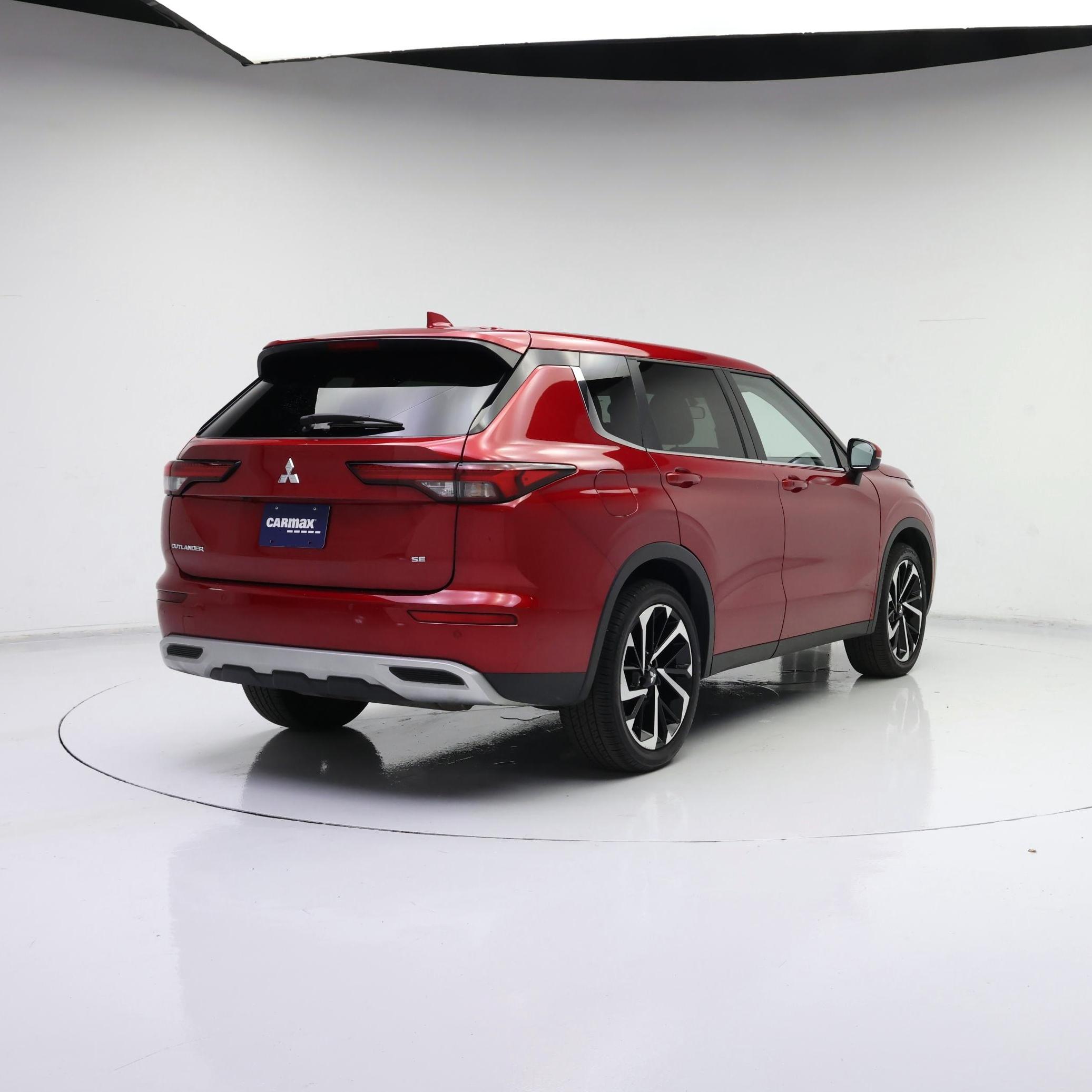 Thumbnail: 2022 Mitsubishi Outlander - 8