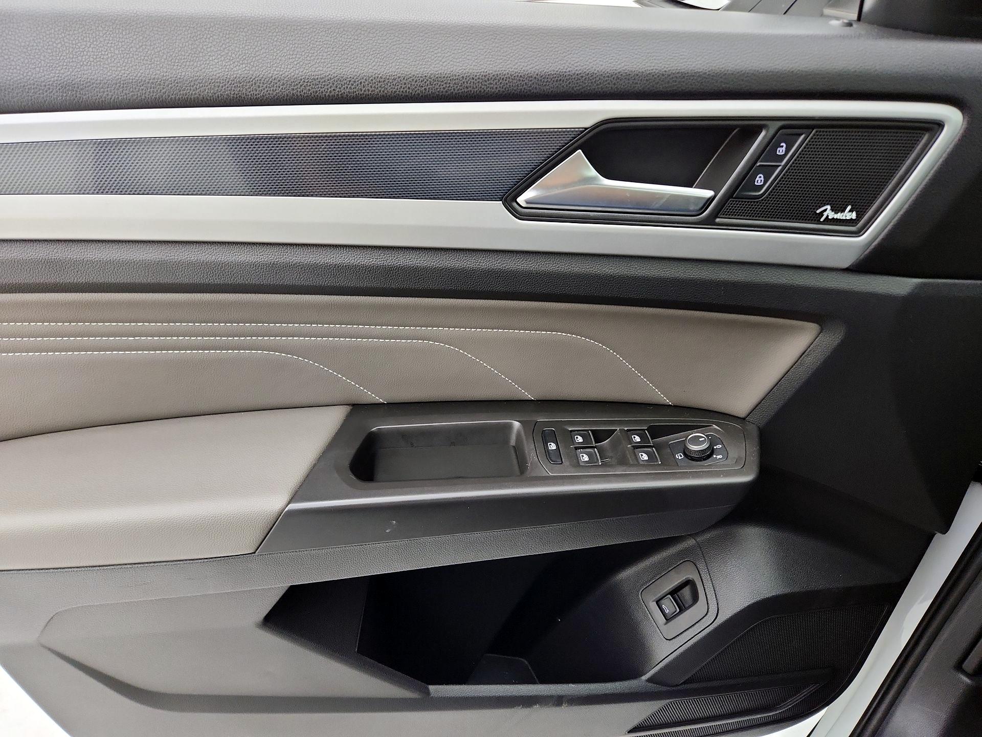 Thumbnail: 2023 Volkswagen Atlas - 12