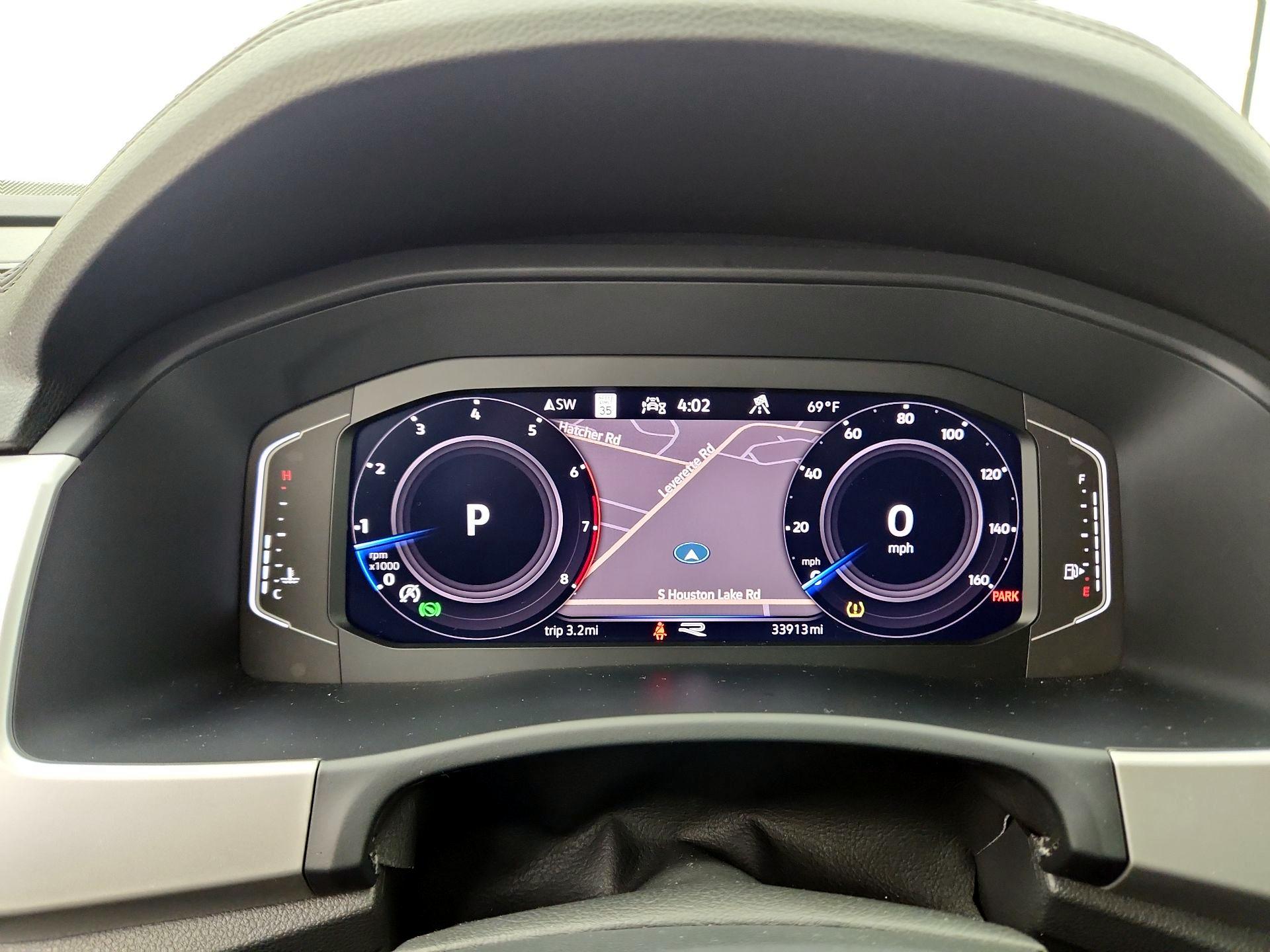 Thumbnail: 2023 Volkswagen Atlas - 14