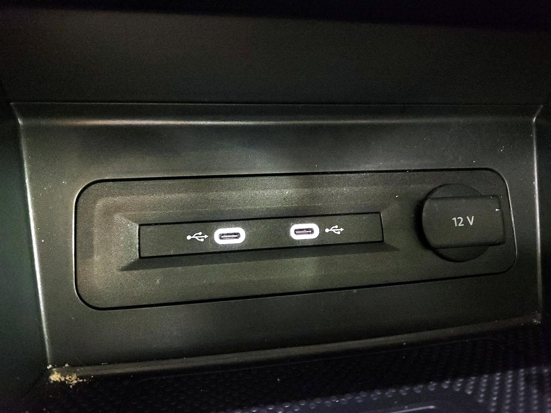 Thumbnail: 2023 Volkswagen Atlas - 19