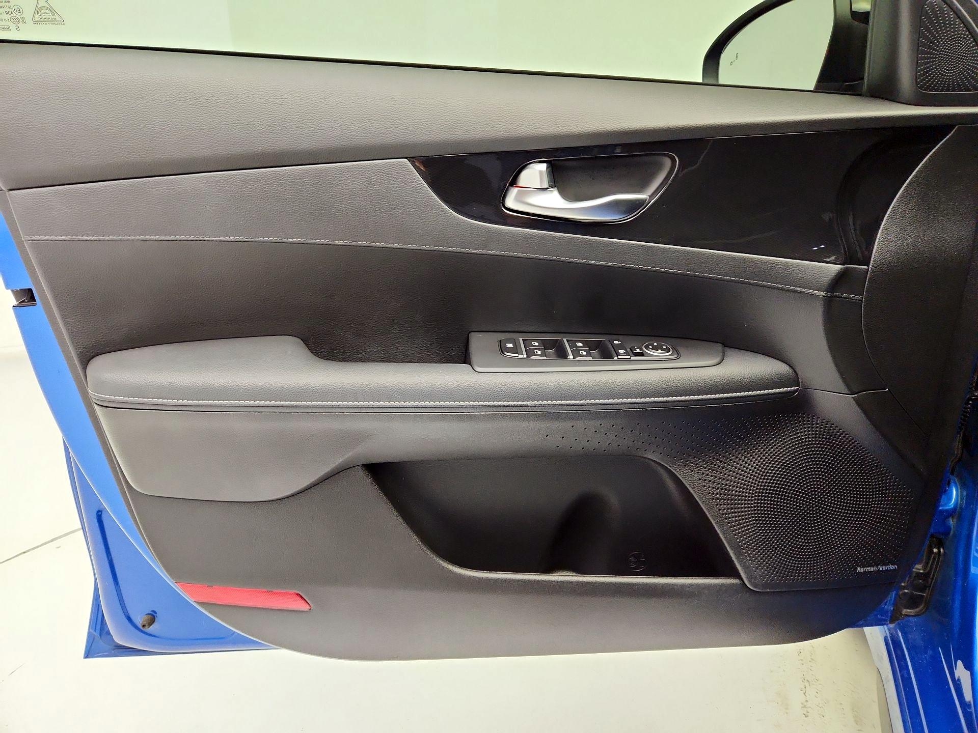 Thumbnail: 2024 Kia Forte - 12