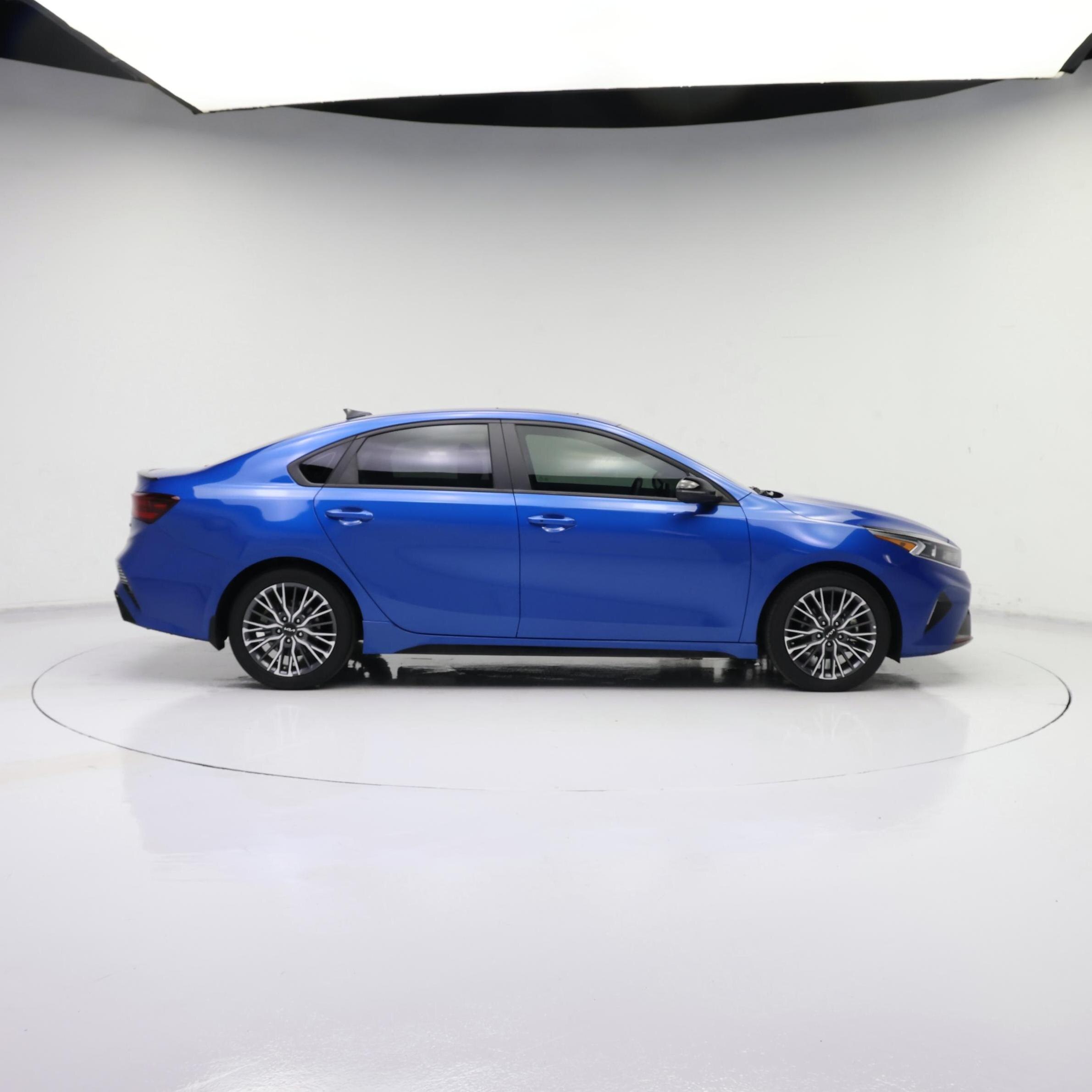 Thumbnail: 2024 Kia Forte - 7