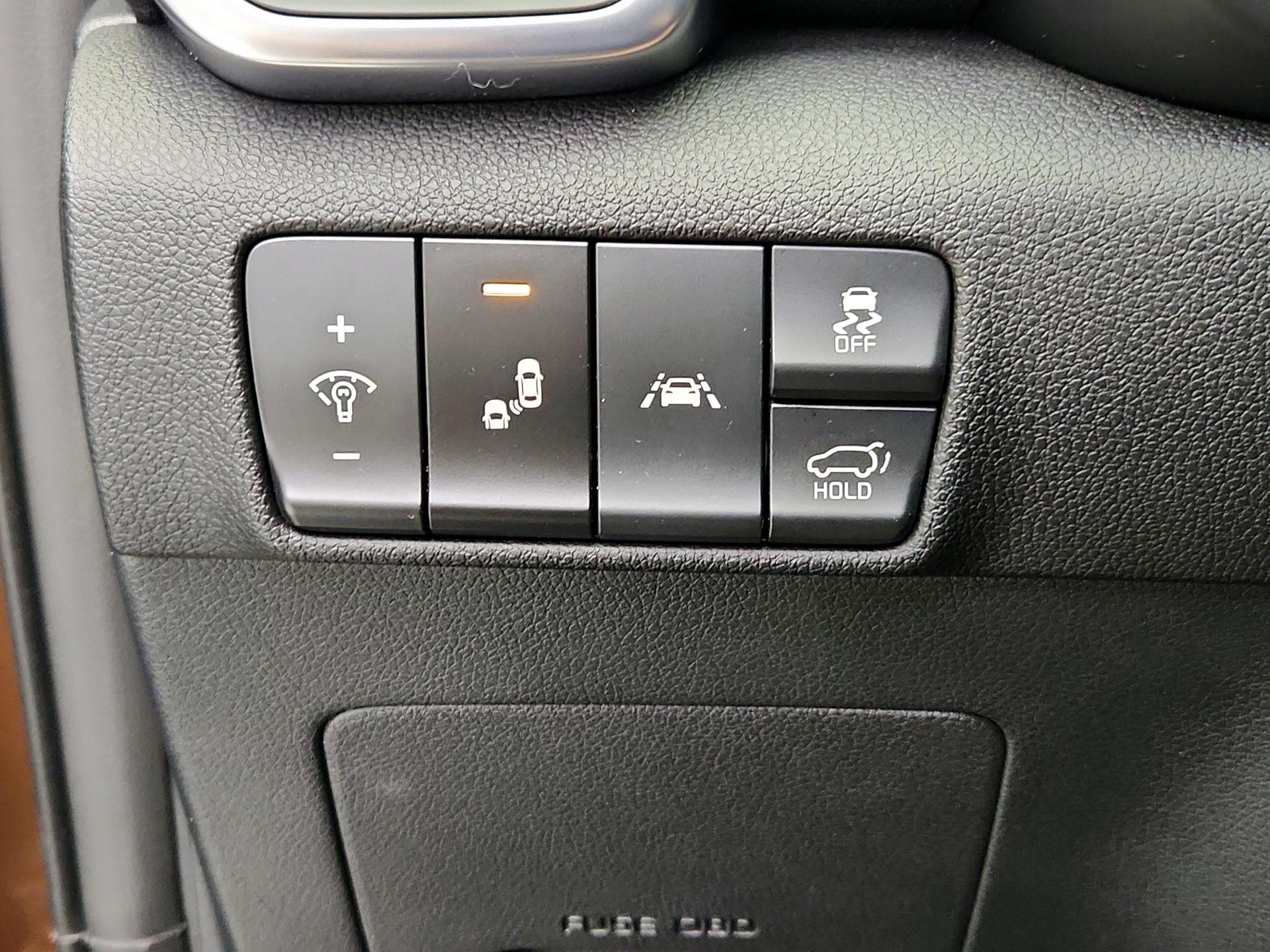 Thumbnail: 2018 Kia Sportage - 13