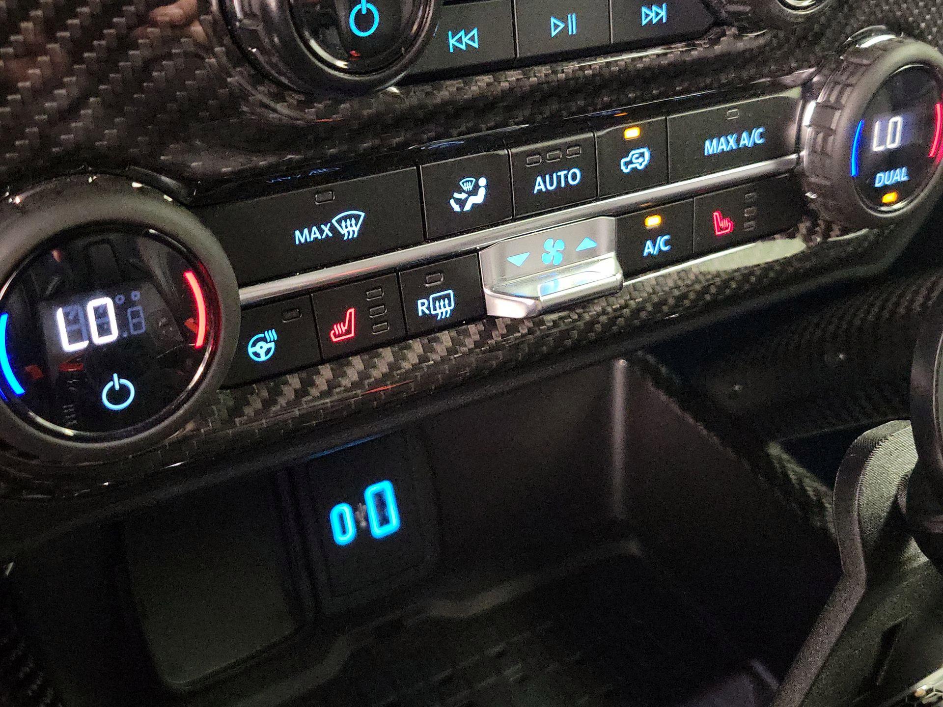 Thumbnail: 2024 Ford Bronco - 17