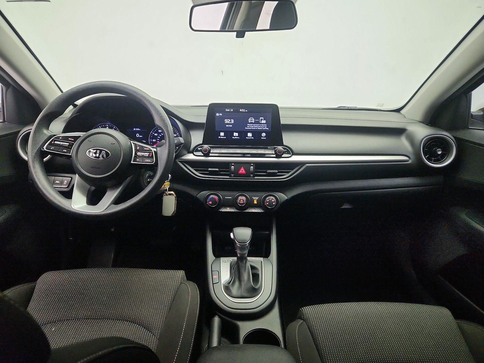 Thumbnail: 2020 Kia Forte - 9