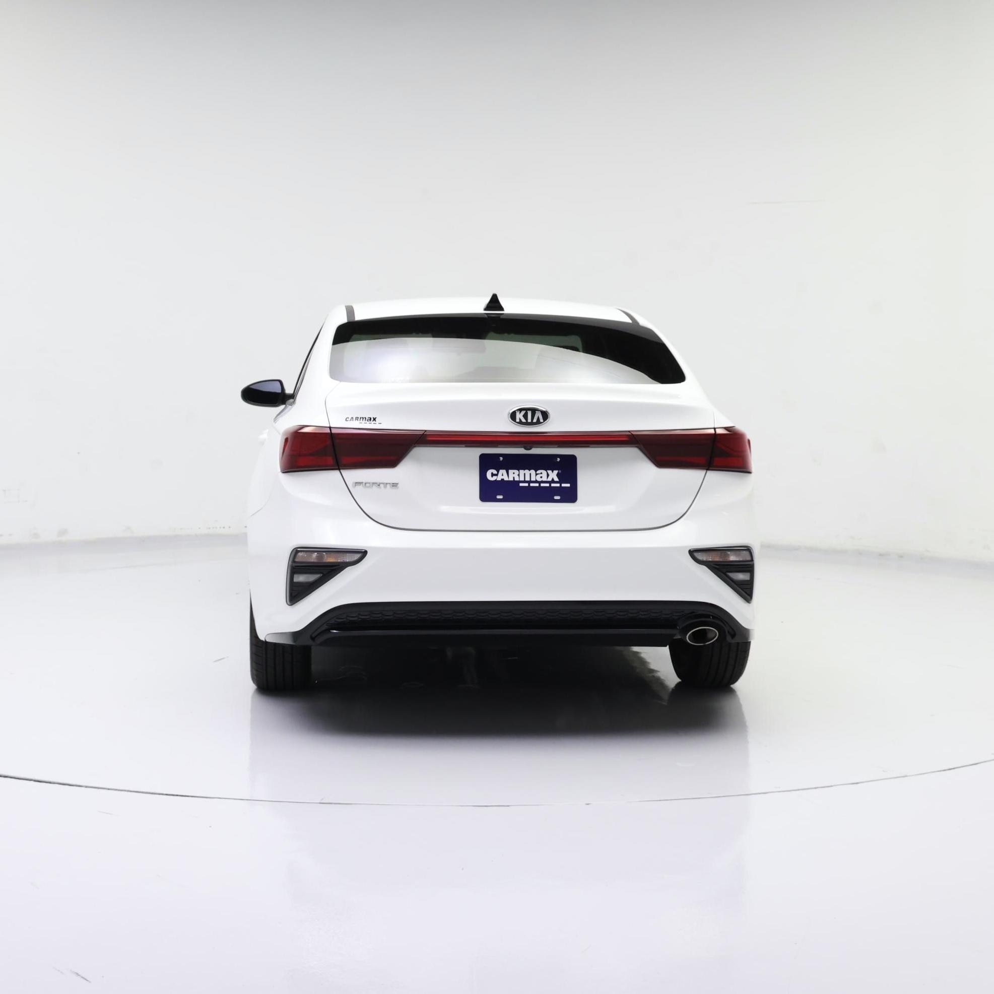 Thumbnail: 2020 Kia Forte - 6