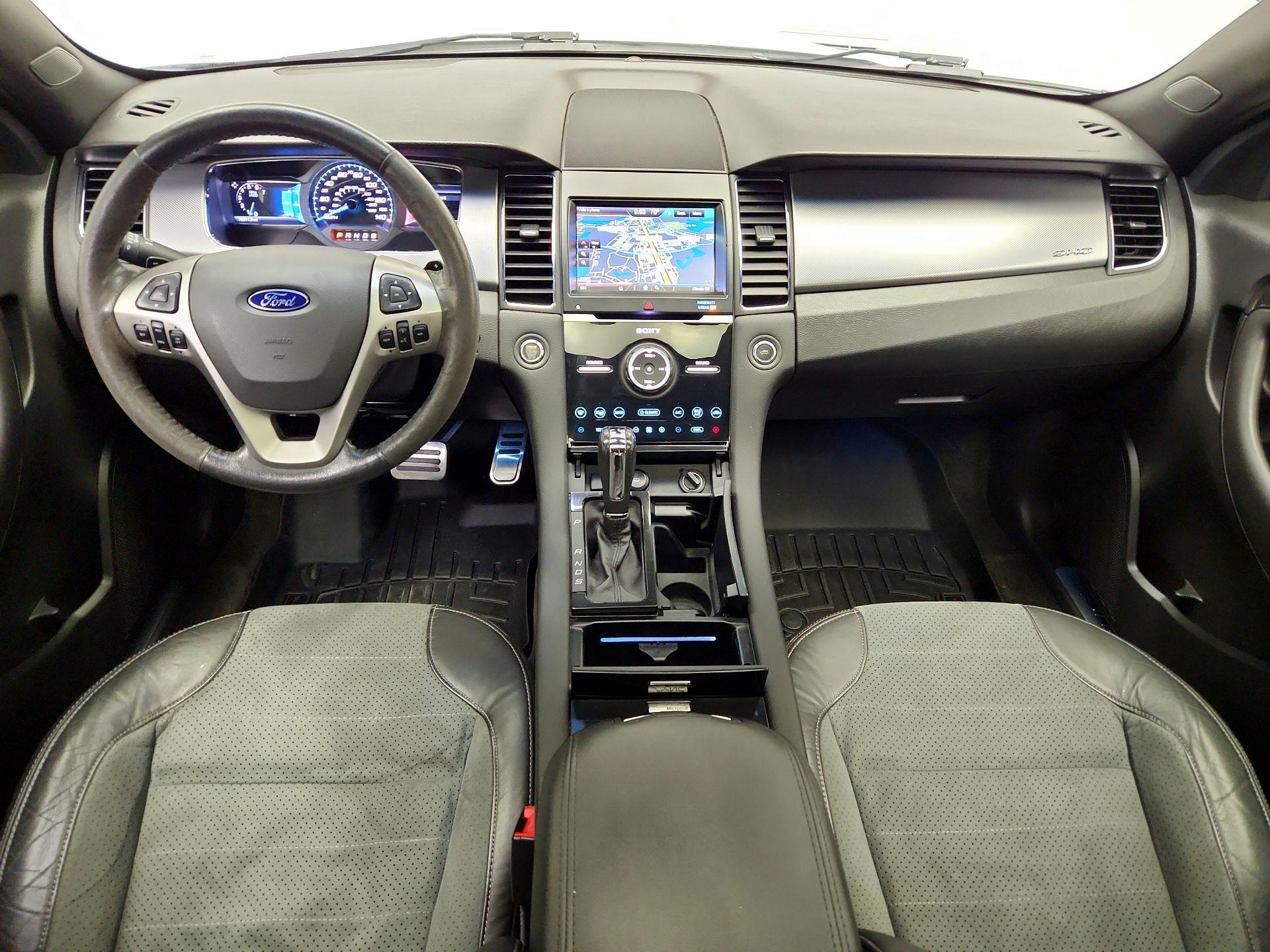 Thumbnail: 2015 Ford Taurus - 9