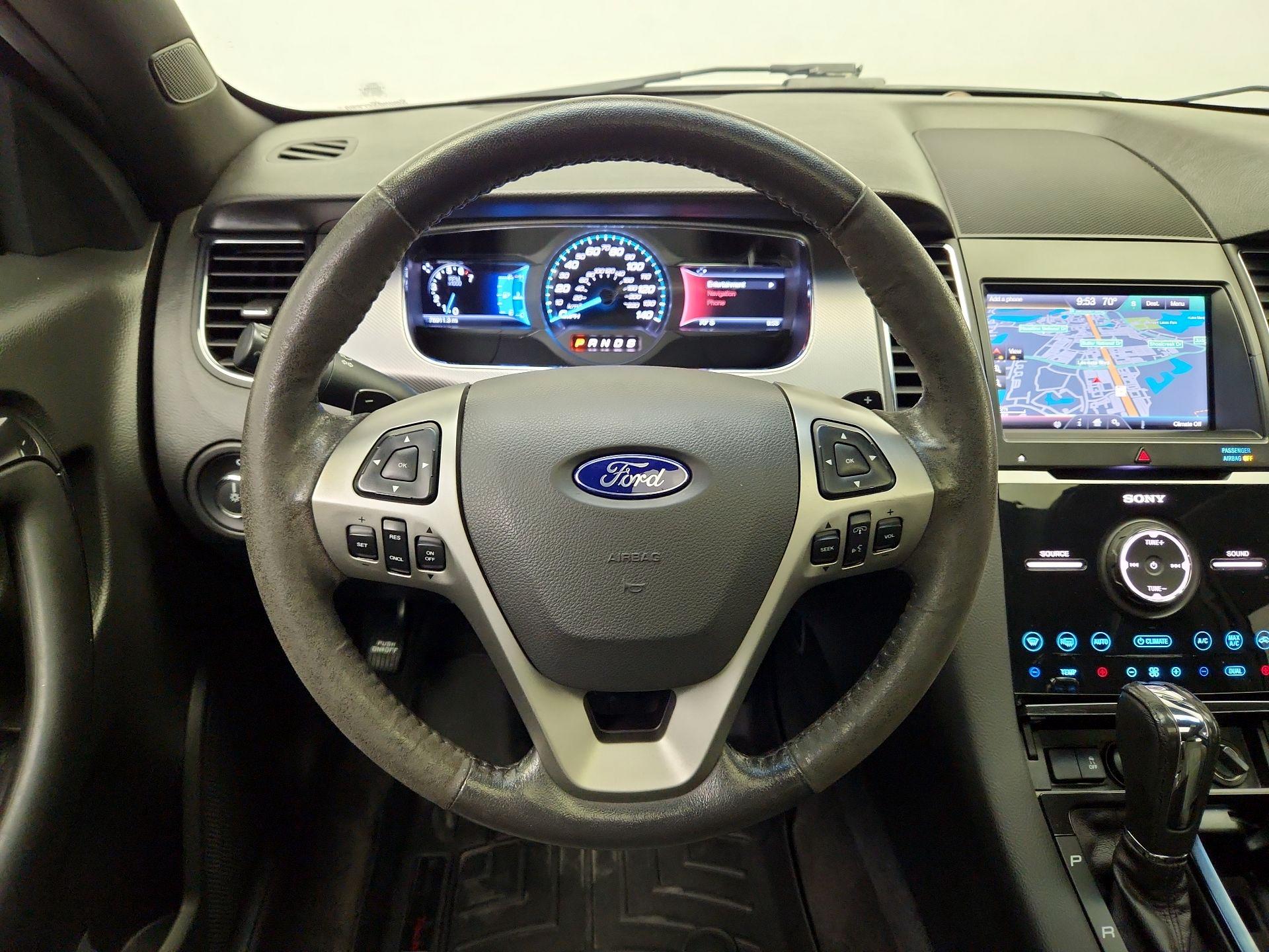 Thumbnail: 2015 Ford Taurus - 10