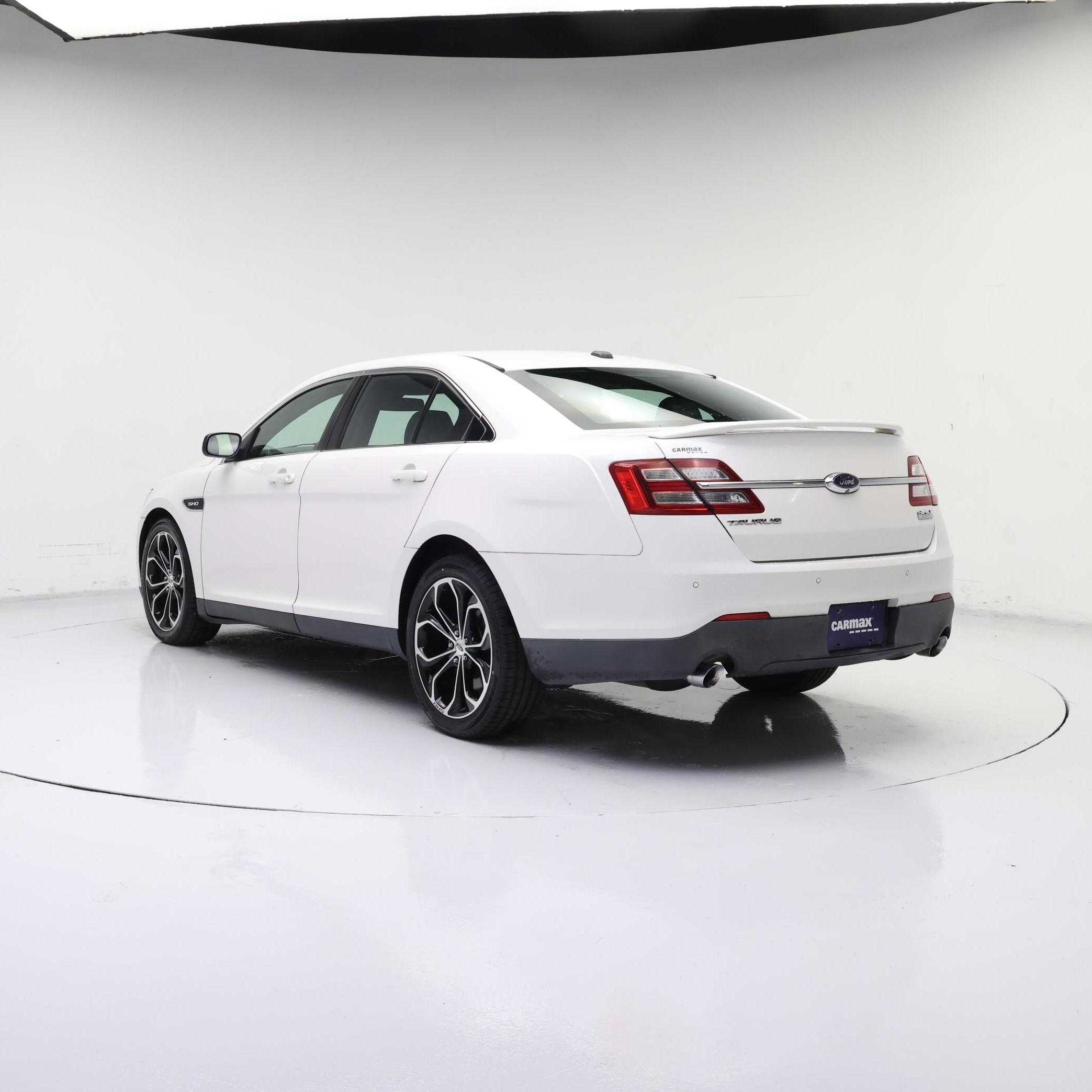 Thumbnail: 2015 Ford Taurus - 2