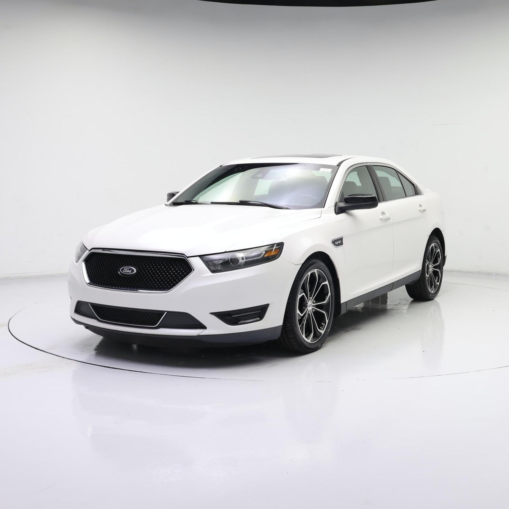 Thumbnail: 2015 Ford Taurus - 4