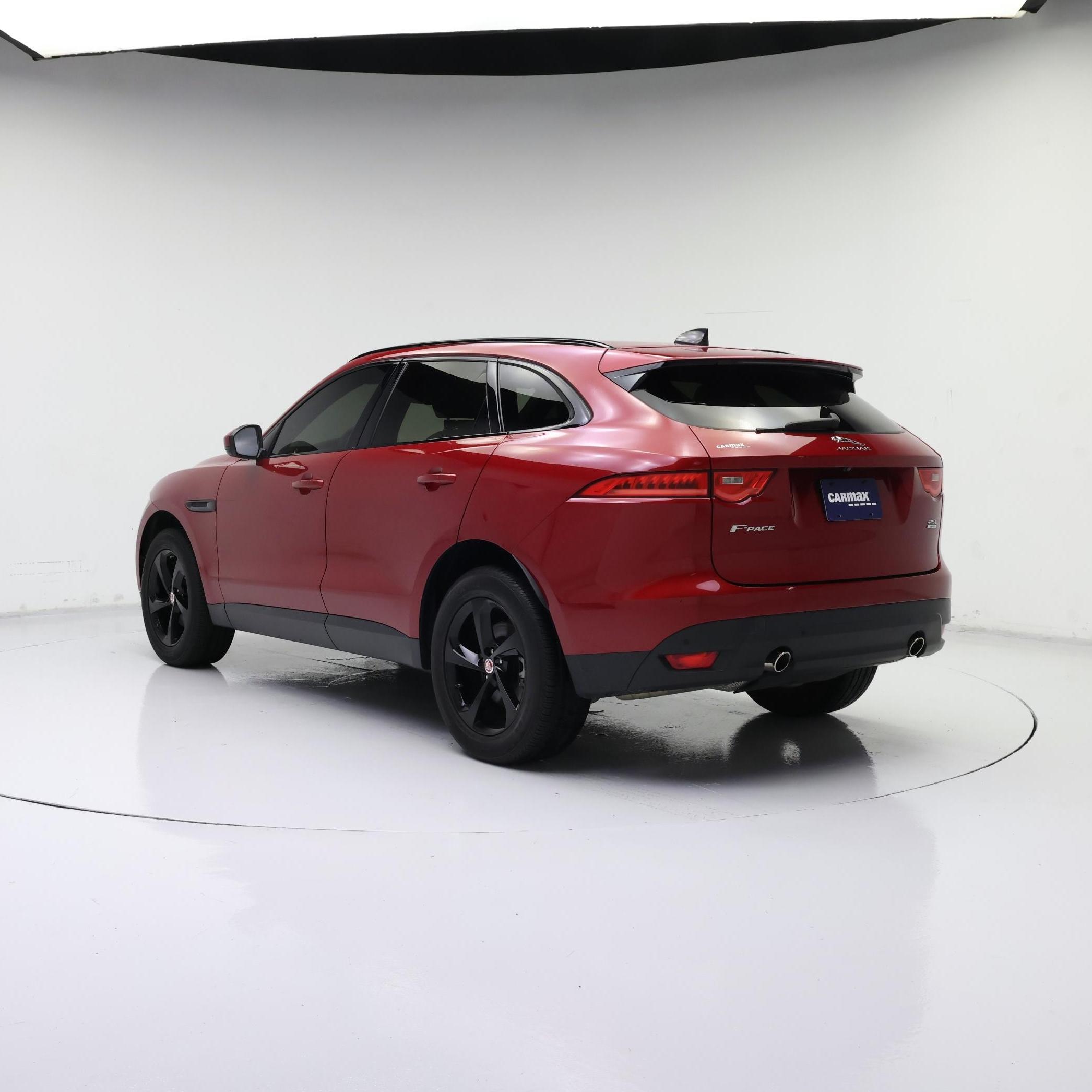 Thumbnail: 2020 Jaguar F-Pace - 2