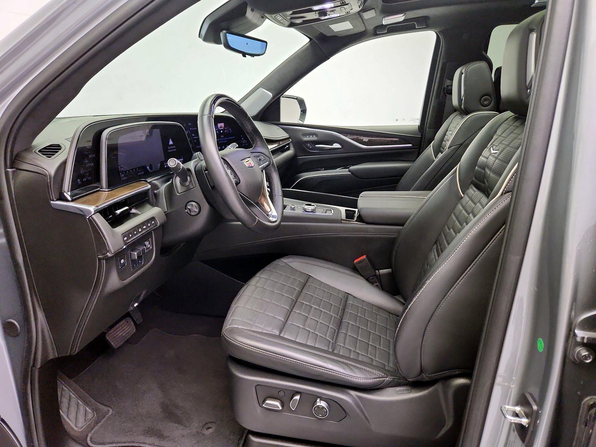 Thumbnail: 2024 Cadillac Escalade - 11