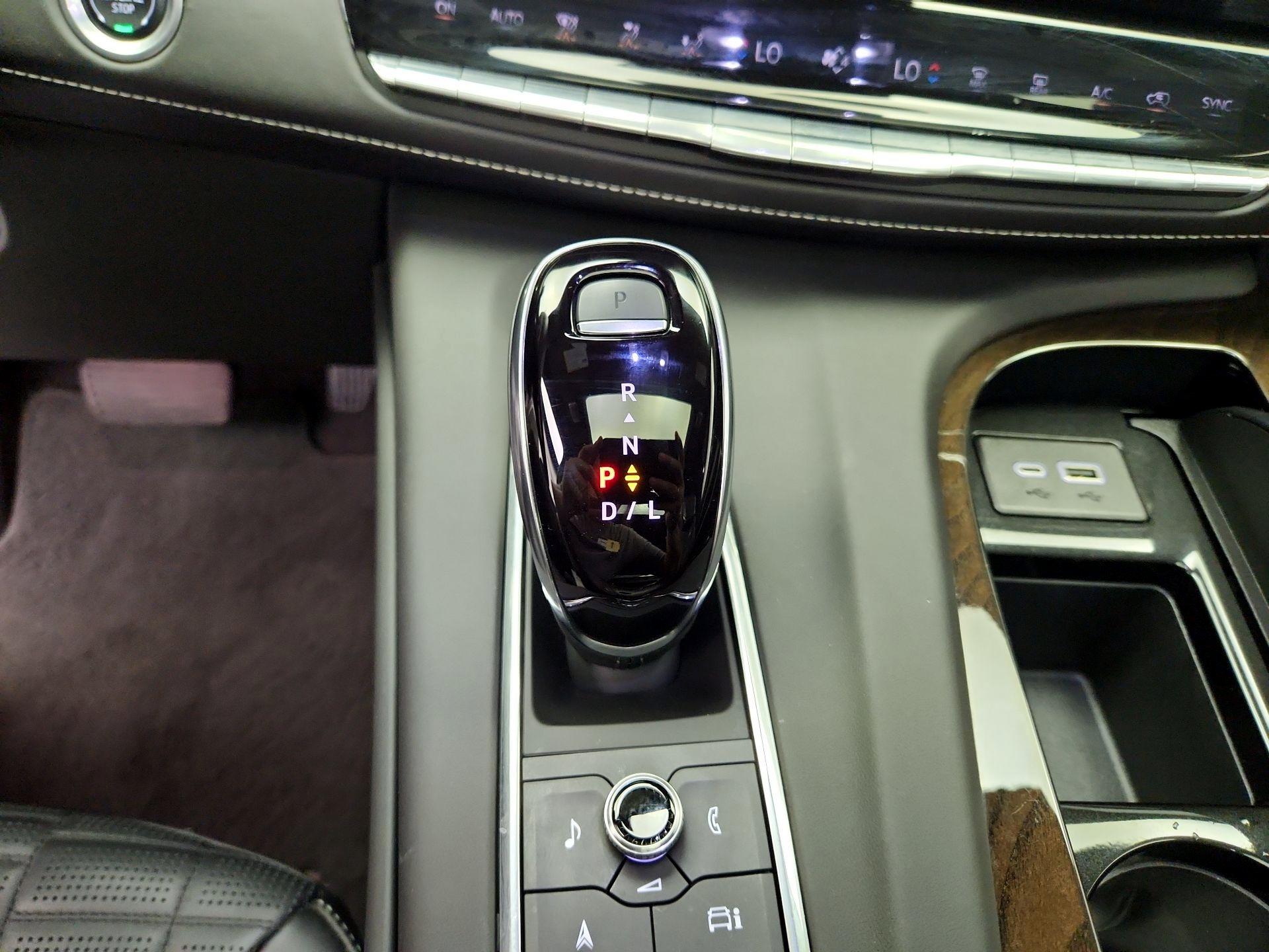 Thumbnail: 2024 Cadillac Escalade - 18