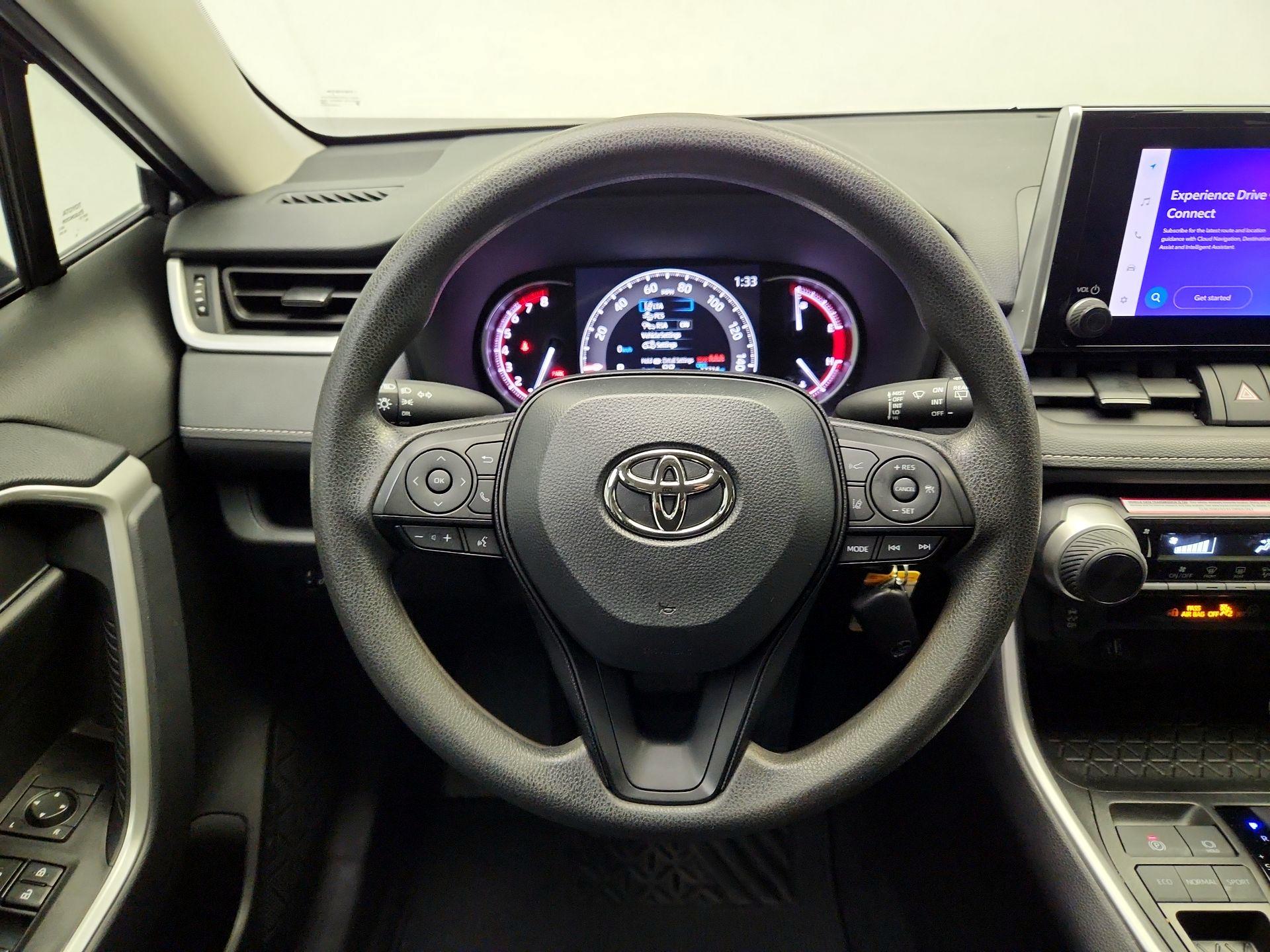 Thumbnail: 2024 Toyota RAV4 - 10