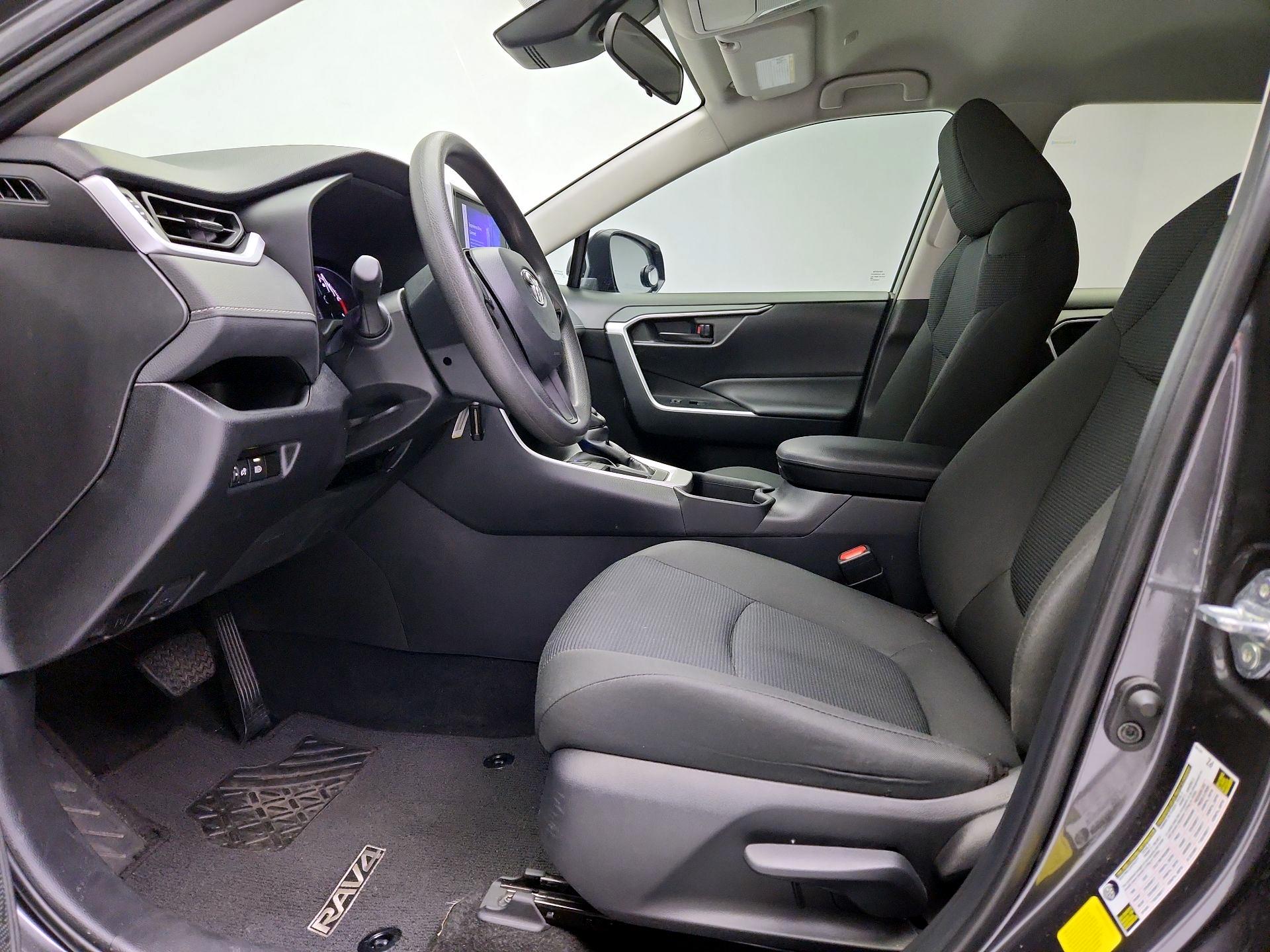 Thumbnail: 2024 Toyota RAV4 - 11