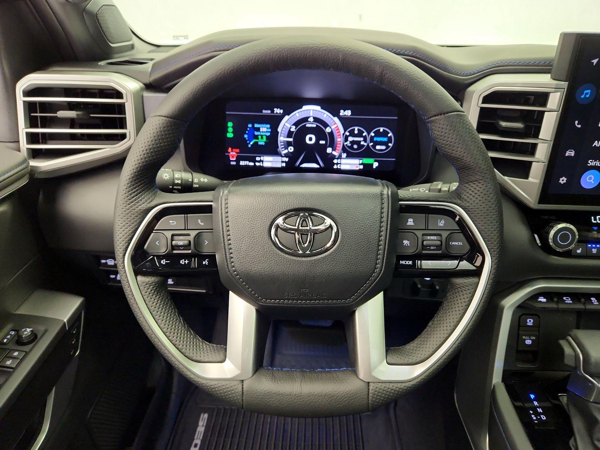 Thumbnail: 2025 Toyota Sequoia - 10