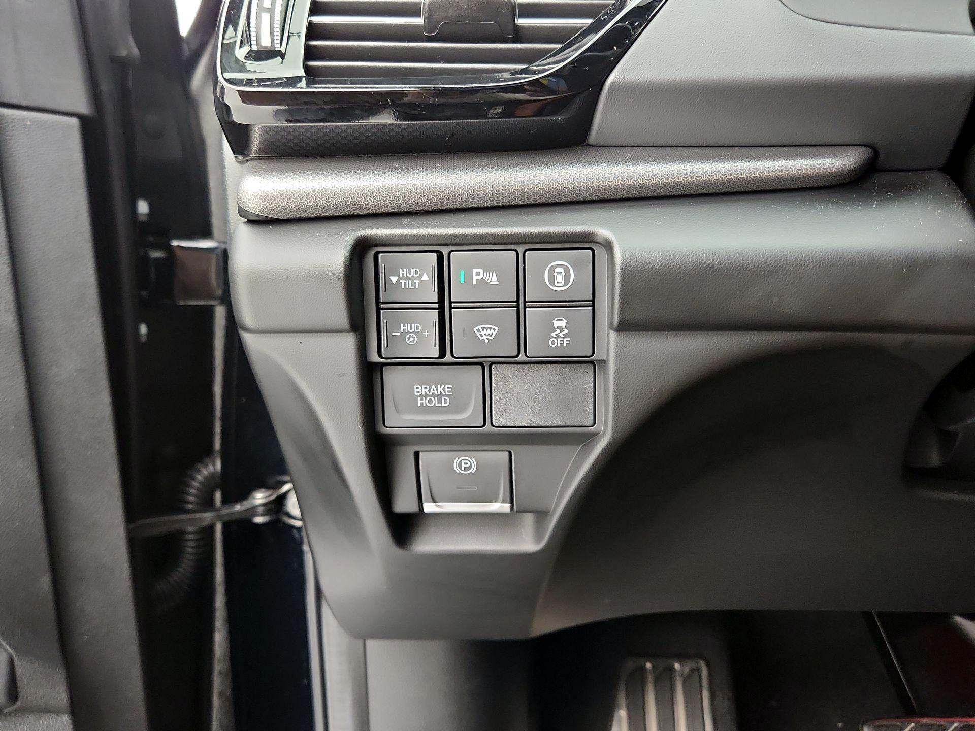 Thumbnail: 2024 Acura RDX - 13