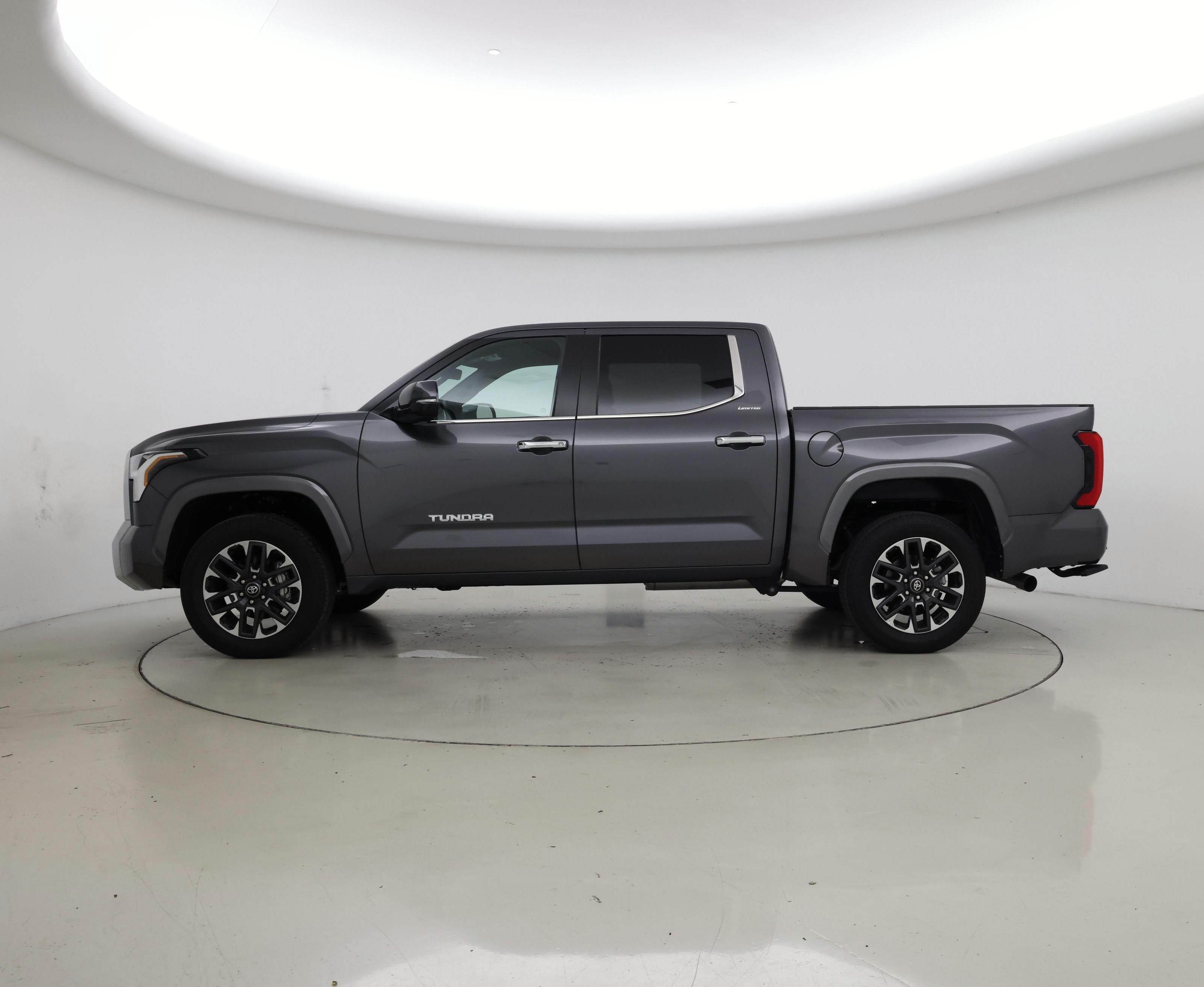 Thumbnail: 2025 Toyota Tundra - 3