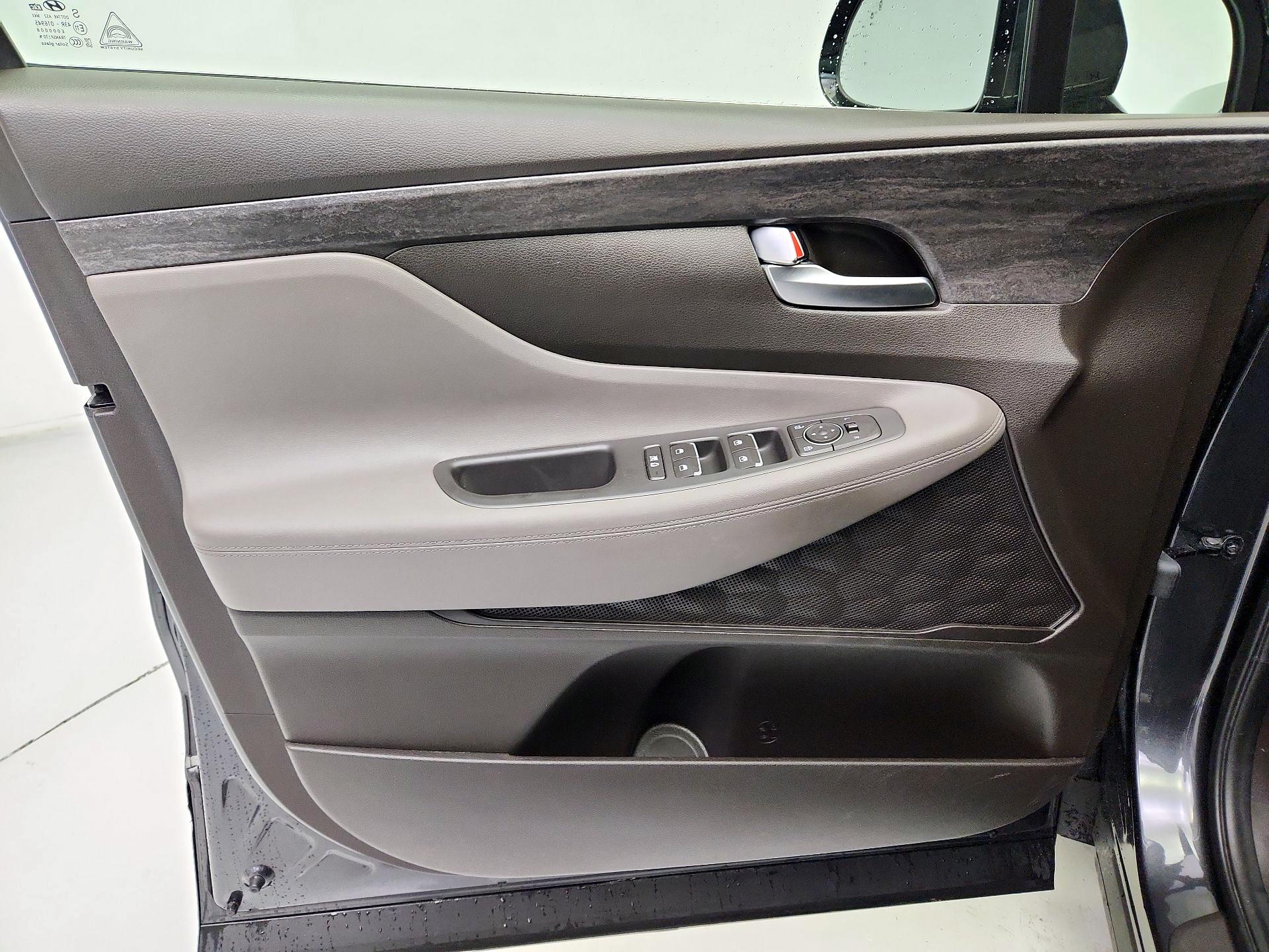 Thumbnail: 2020 Hyundai Santa Fe - 12