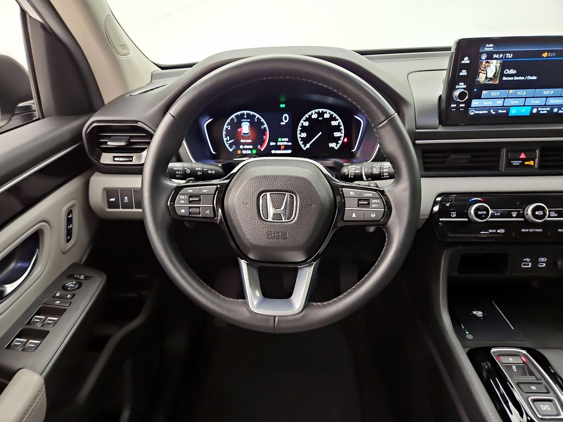 Thumbnail: 2025 Honda Pilot - 10
